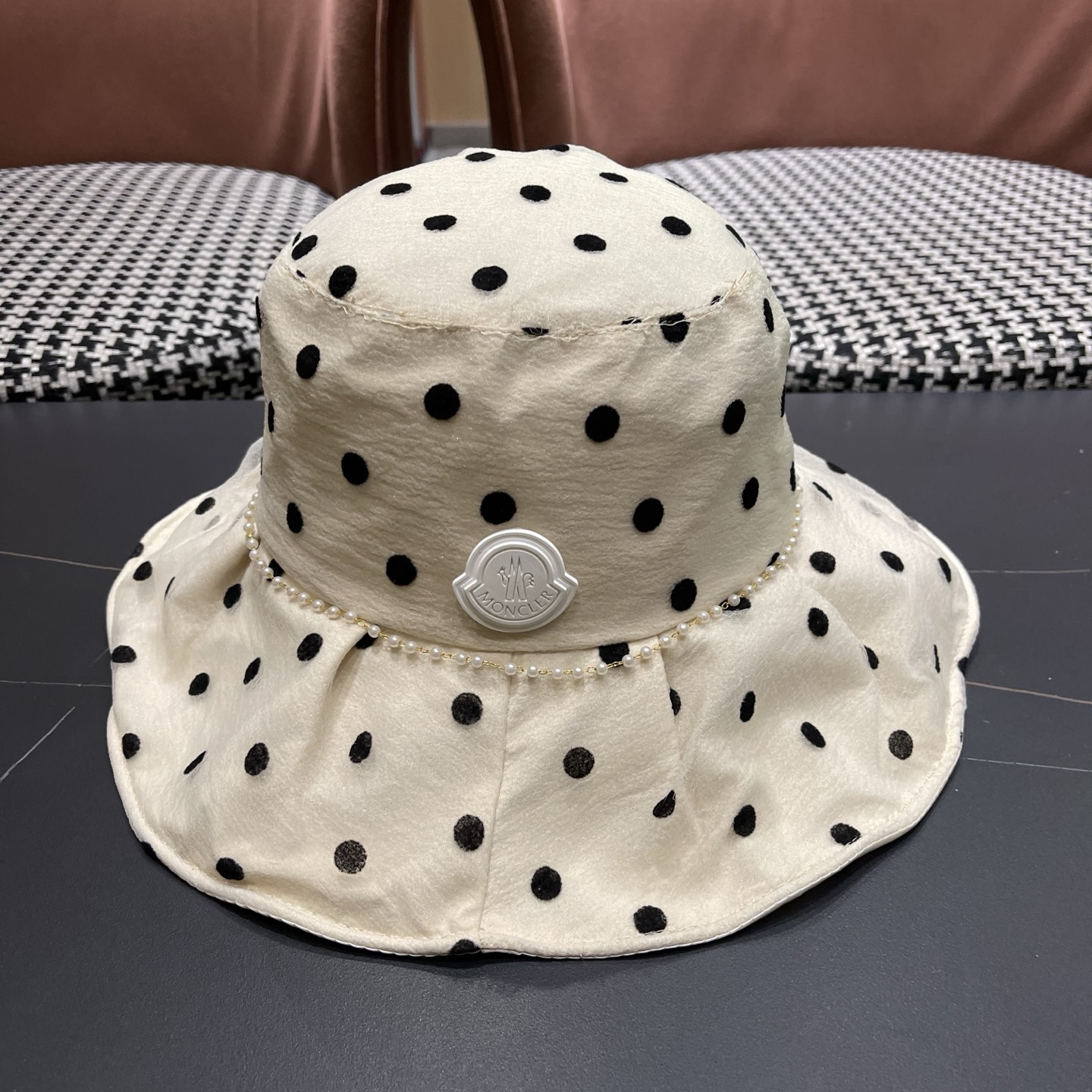 MONCLER（蒙口）渔夫帽女春夏季新款优雅出游可折叠太阳帽大帽檐遮脸防晒遮阳帽女