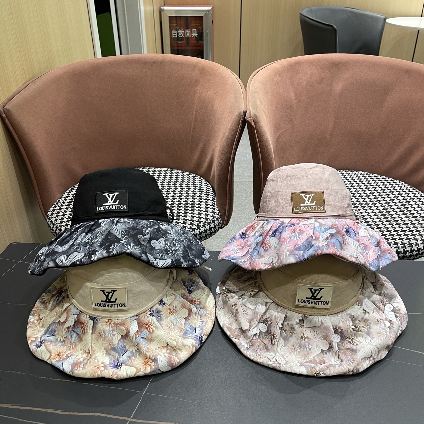 LV路易威登 夏季轻薄透气花朵拼色帽子女士百搭盆帽显脸小渔夫帽防晒遮阳帽潮
