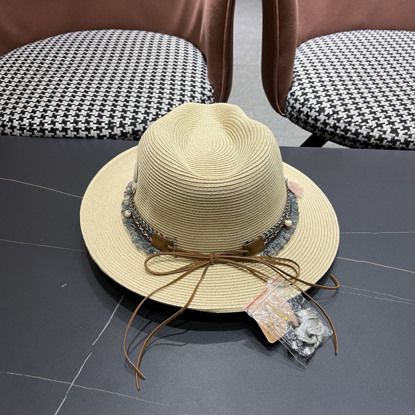 MONCLER（蒙口） 草帽女夏天出游防晒遮阳帽新款民族风爵士帽大檐沙滩帽