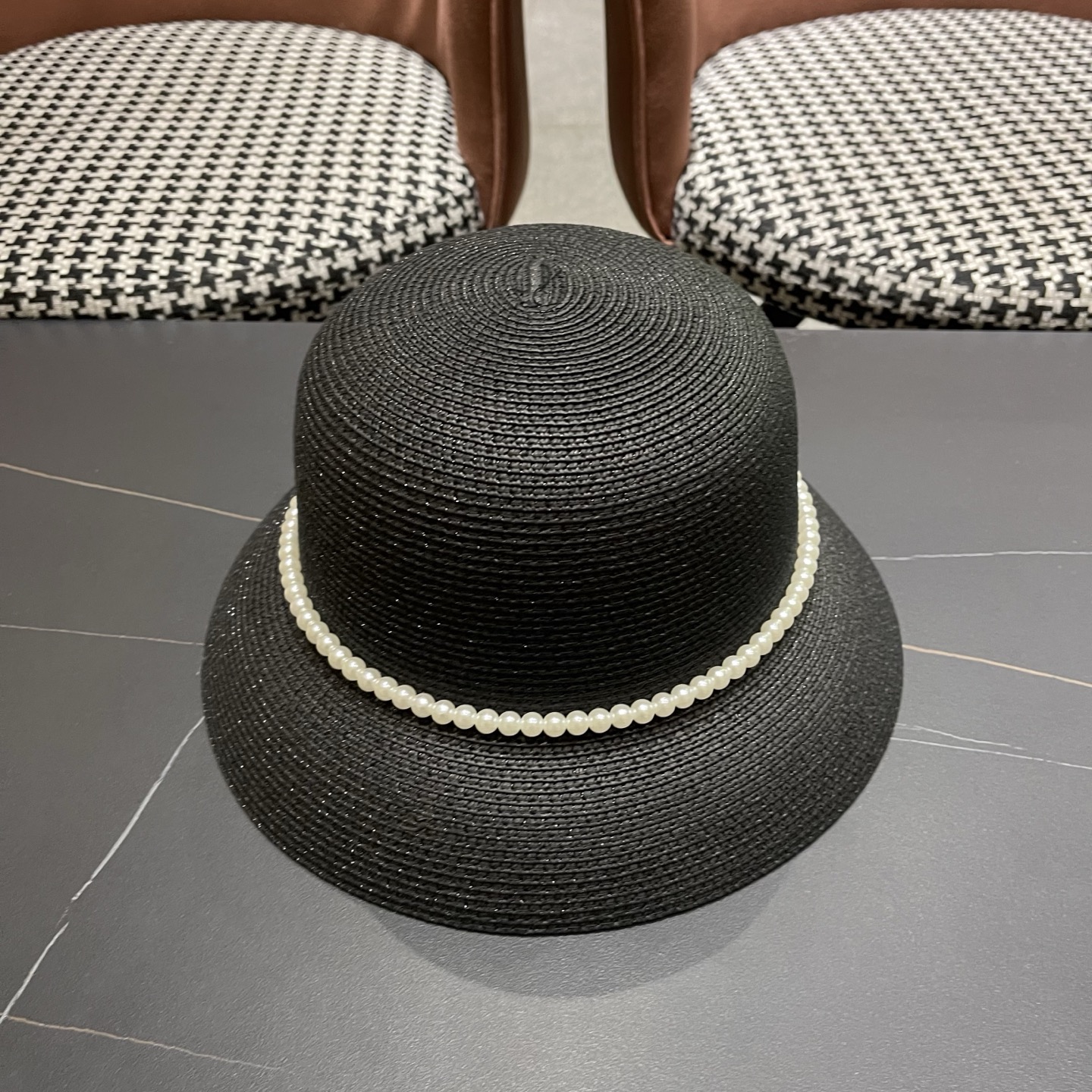 迪奥Dior 法式赫本风大檐渔夫帽子女新款海边度假草帽显脸小蝴蝶结盆帽