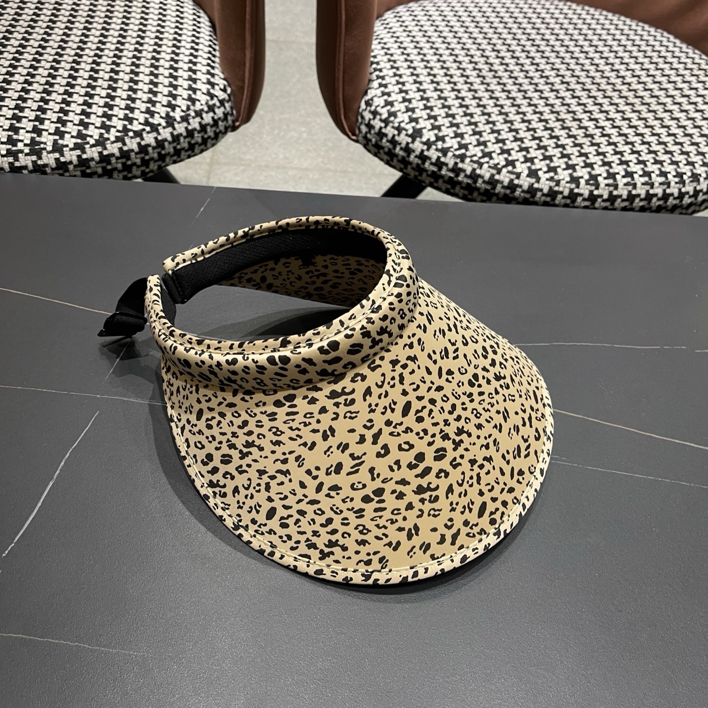 迪奥Dior 豹纹冰丝发箍空顶遮阳帽女夏季大帽檐防晒遮阳帽户外骑车时尚帽子