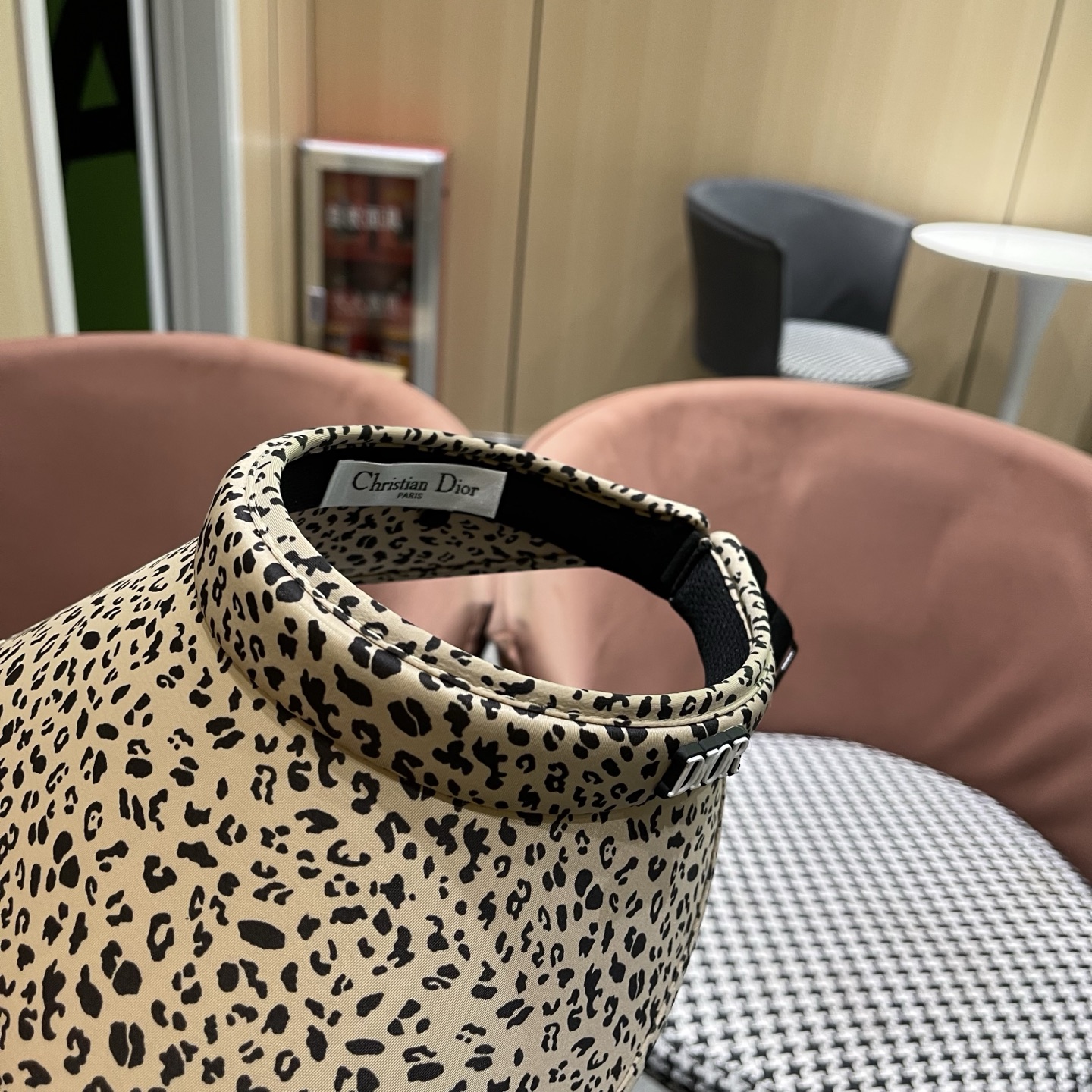 迪奥Dior 豹纹冰丝发箍空顶遮阳帽女夏季大帽檐防晒遮阳帽户外骑车时尚帽子