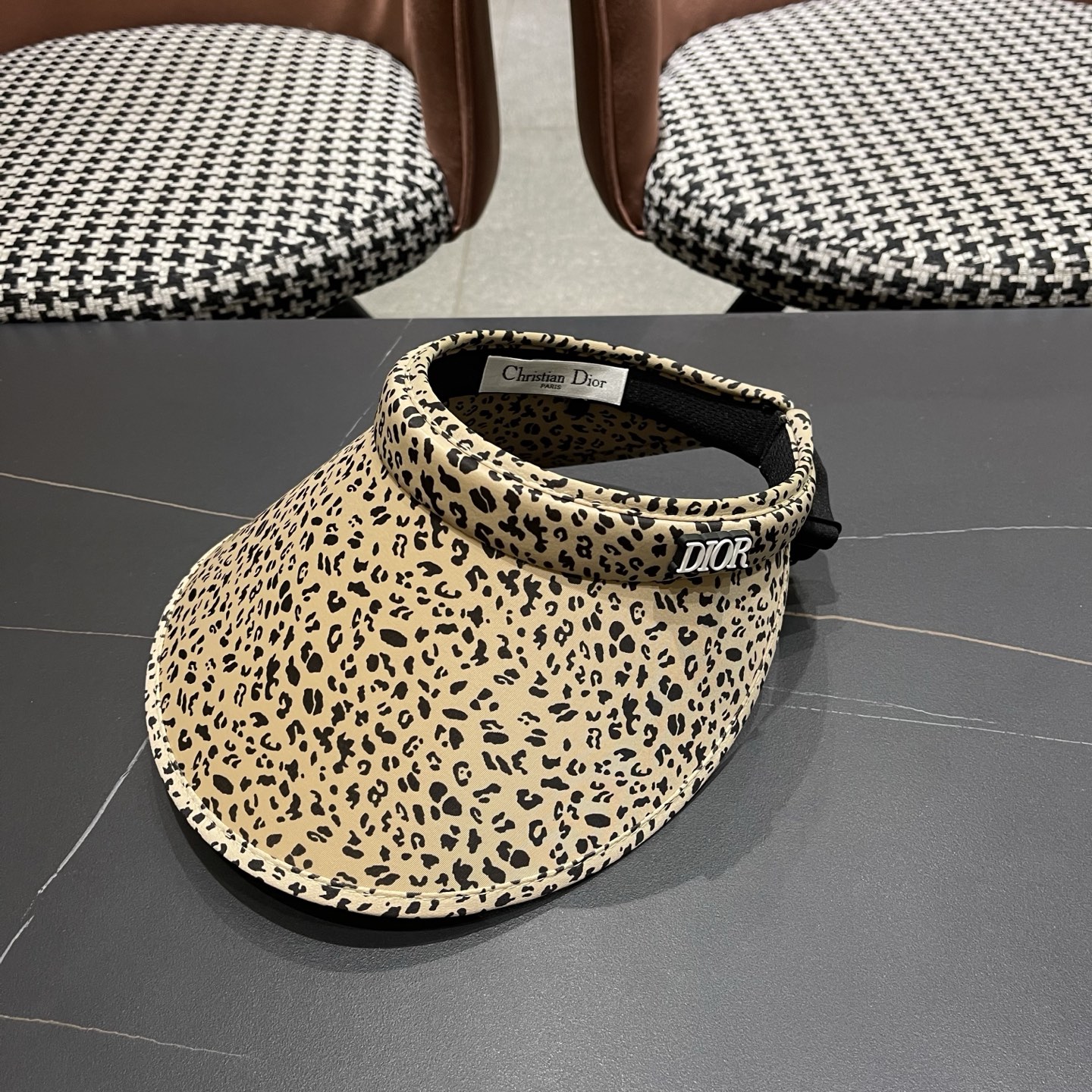 迪奥Dior 豹纹冰丝发箍空顶遮阳帽女夏季大帽檐防晒遮阳帽户外骑车时尚帽子