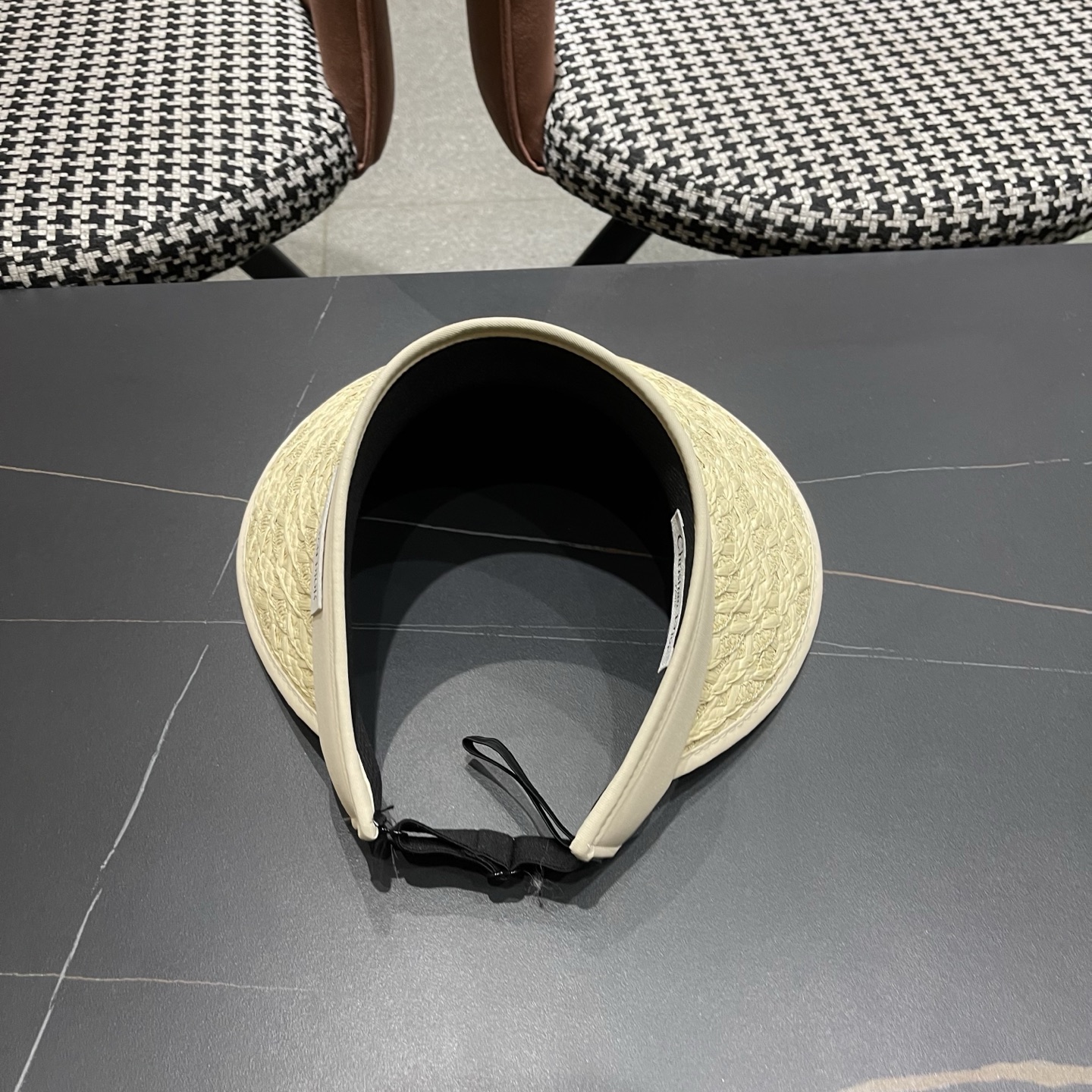 Dior迪奥 夏季户外草编黑胶防紫外线空顶防晒帽女新款大檐百搭透气遮阳帽子