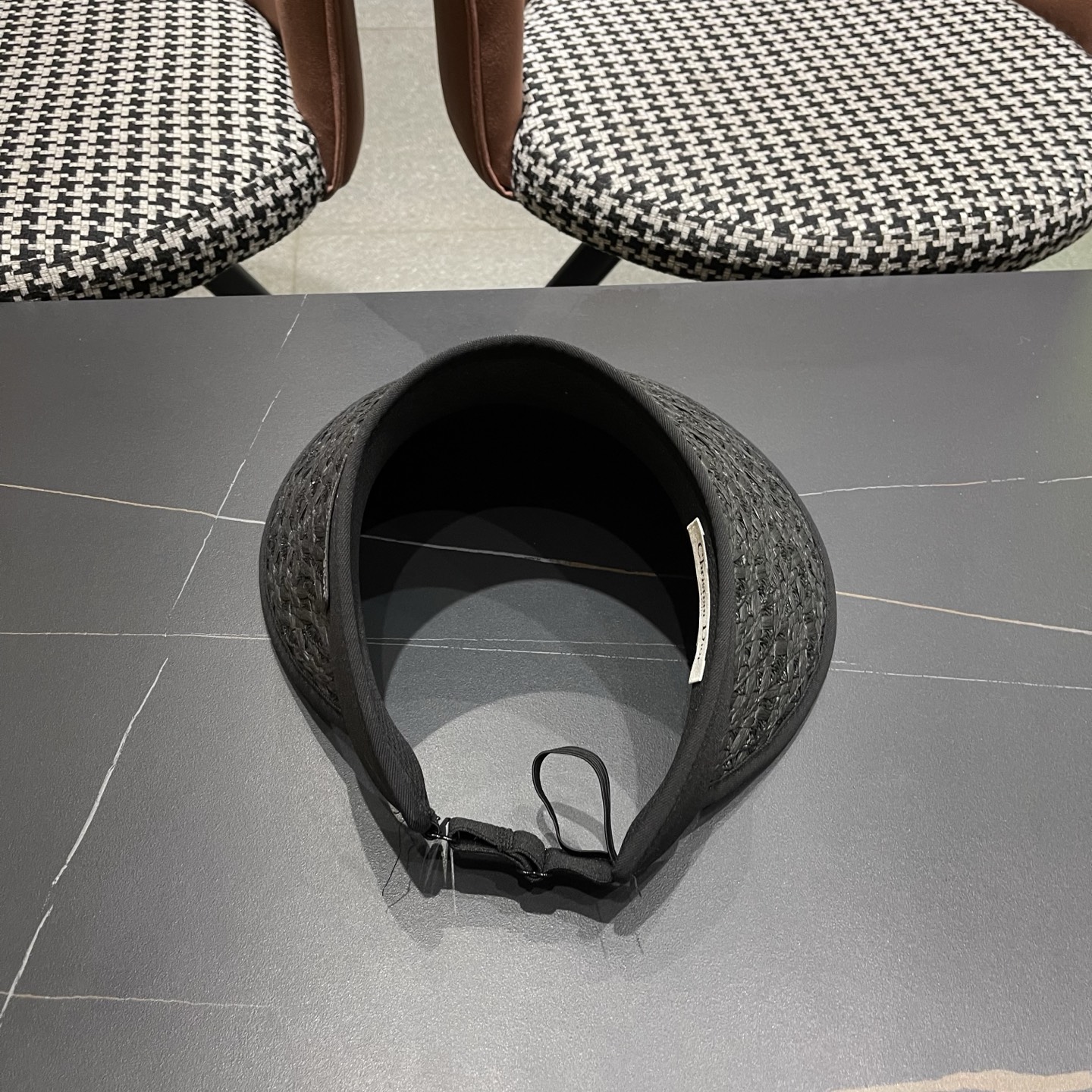 Dior迪奥 夏季户外草编黑胶防紫外线空顶防晒帽女新款大檐百搭透气遮阳帽子