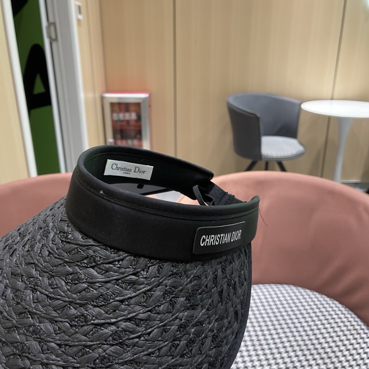 Dior迪奥 夏季户外草编黑胶防紫外线空顶防晒帽女新款大檐百搭透气遮阳帽子