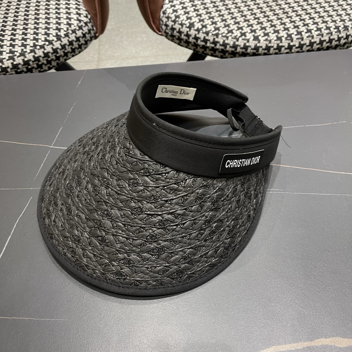 Dior迪奥 夏季户外草编黑胶防紫外线空顶防晒帽女新款大檐百搭透气遮阳帽子