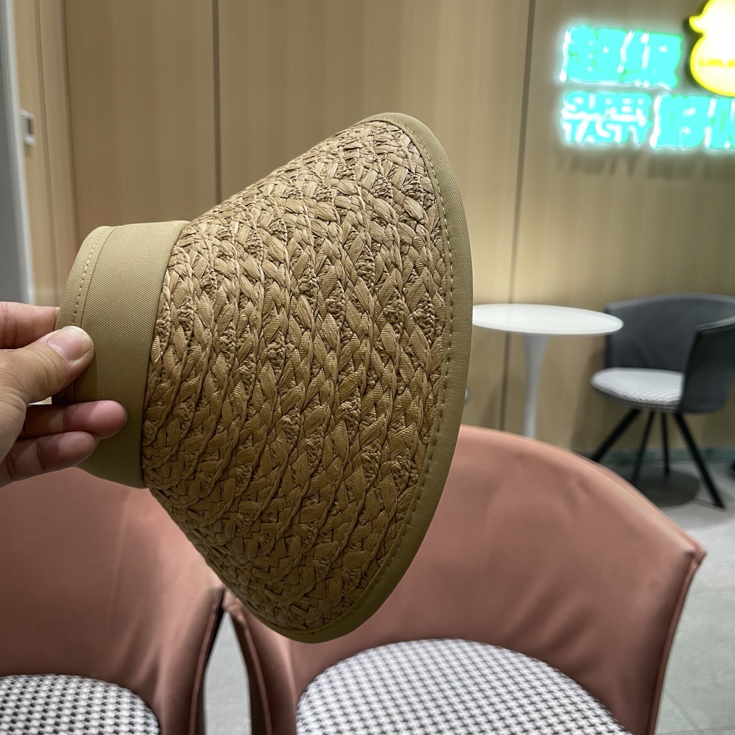 Dior迪奥 夏季户外草编黑胶防紫外线空顶防晒帽女新款大檐百搭透气遮阳帽子