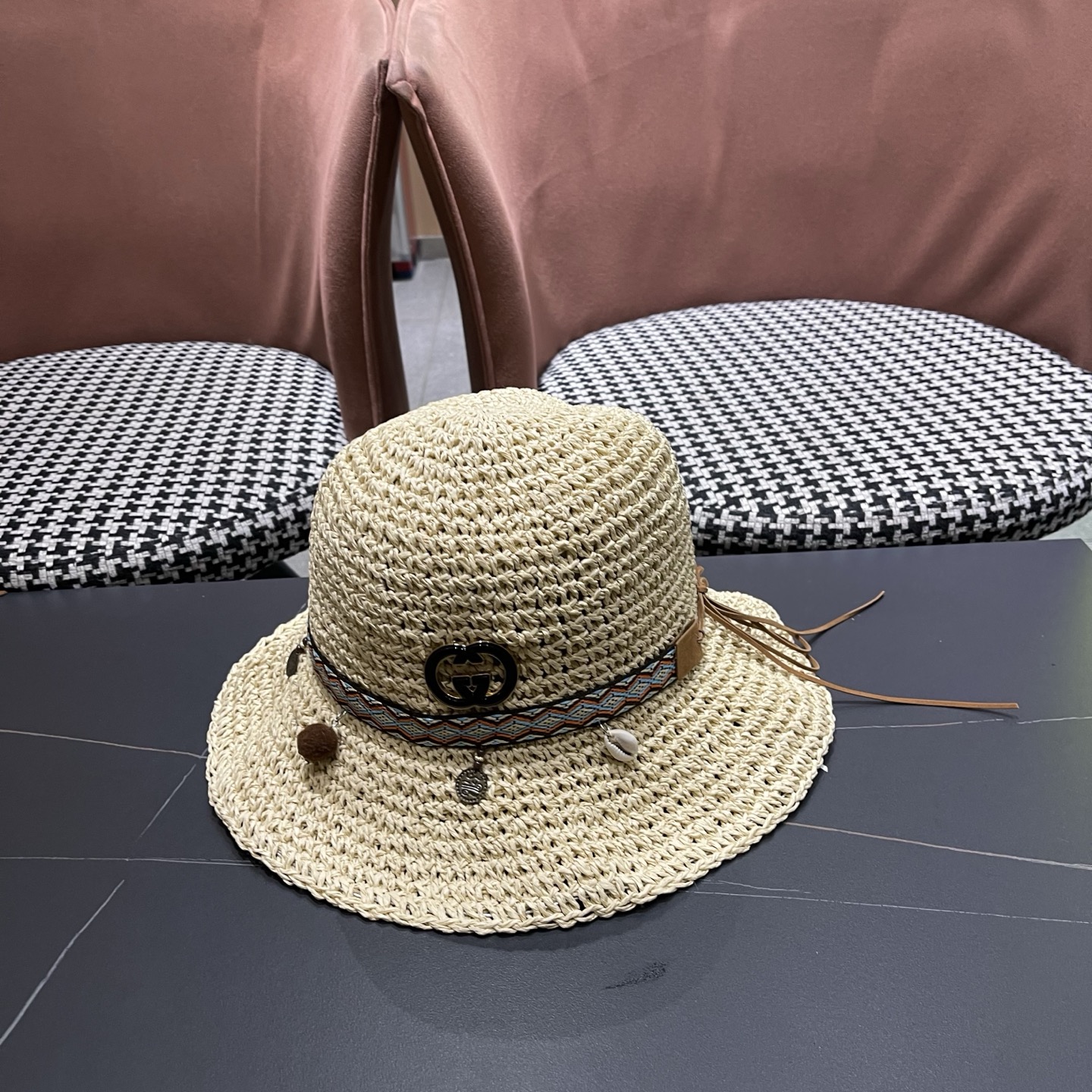 Gucci古奇新款四季款小渔夫镂空渔夫帽手工编织小桶帽，清新小甜心色系超🉑