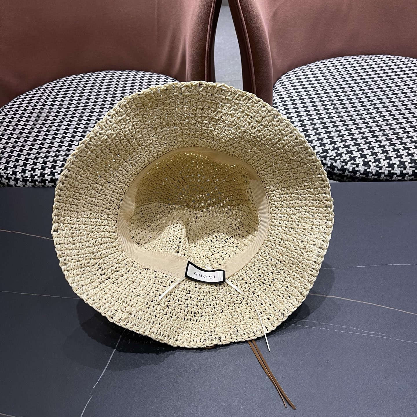Gucci古奇新款四季款小渔夫镂空渔夫帽手工编织小桶帽，清新小甜心色系超🉑