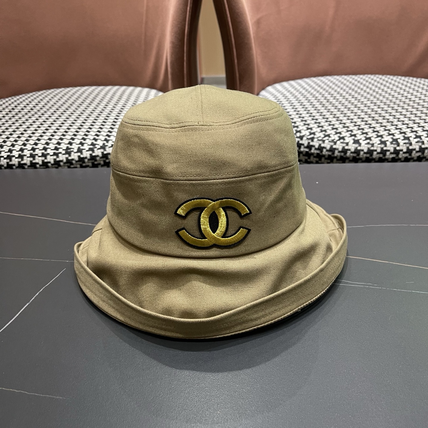 CHANEL香奈儿 日系渔夫帽女百搭卷边春夏季休闲时尚显脸小柔软布帽可折叠小盆帽