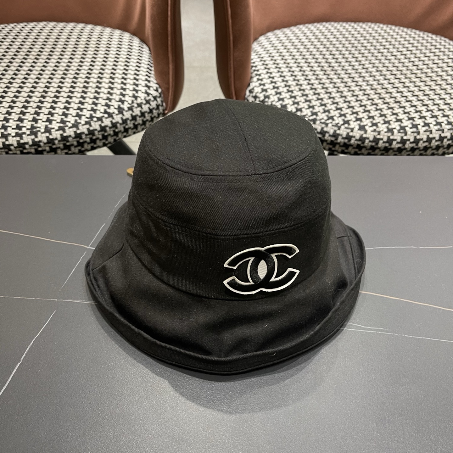 CHANEL香奈儿 日系渔夫帽女百搭卷边春夏季休闲时尚显脸小柔软布帽可折叠小盆帽