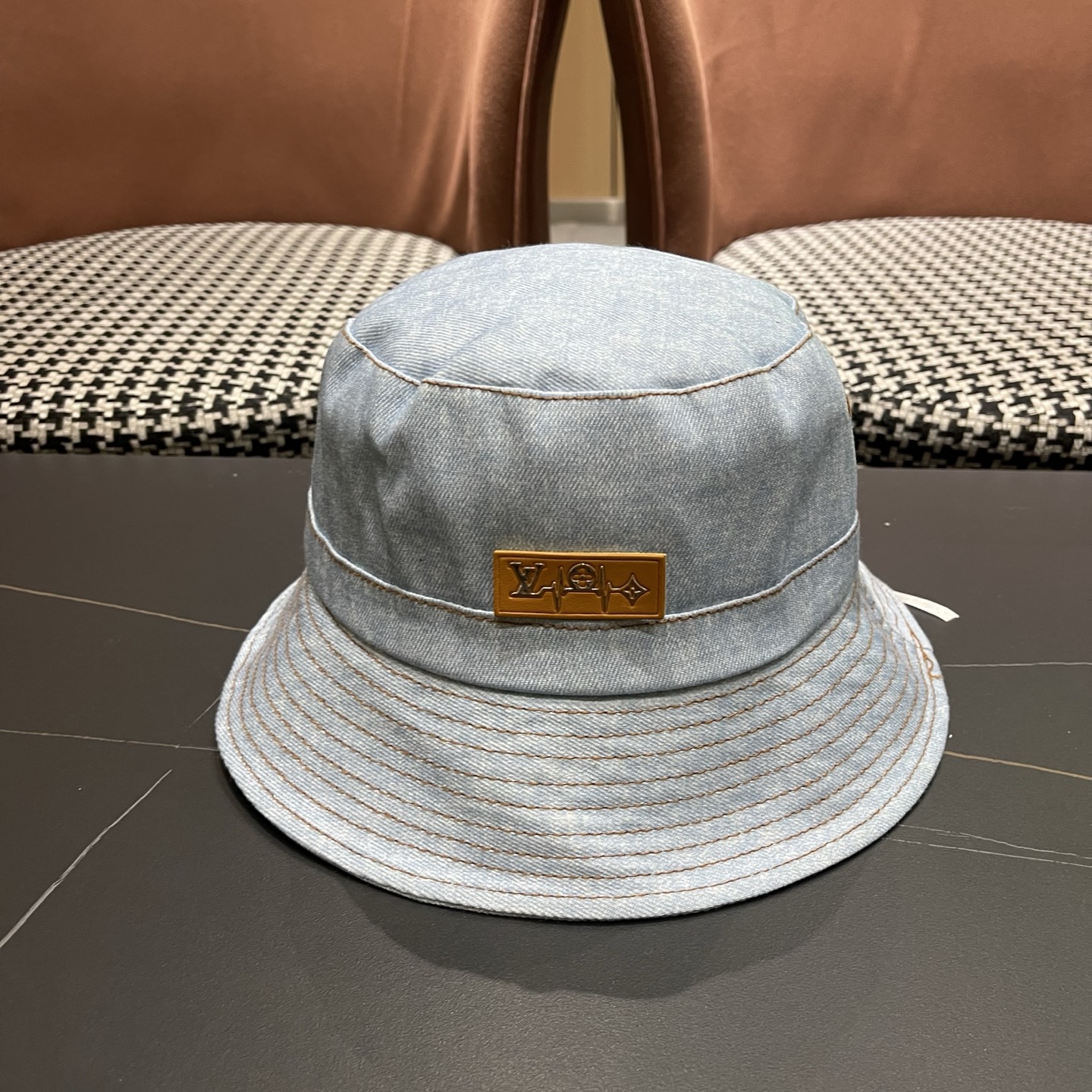 LV路易威登牛仔渔夫帽，头围57cm