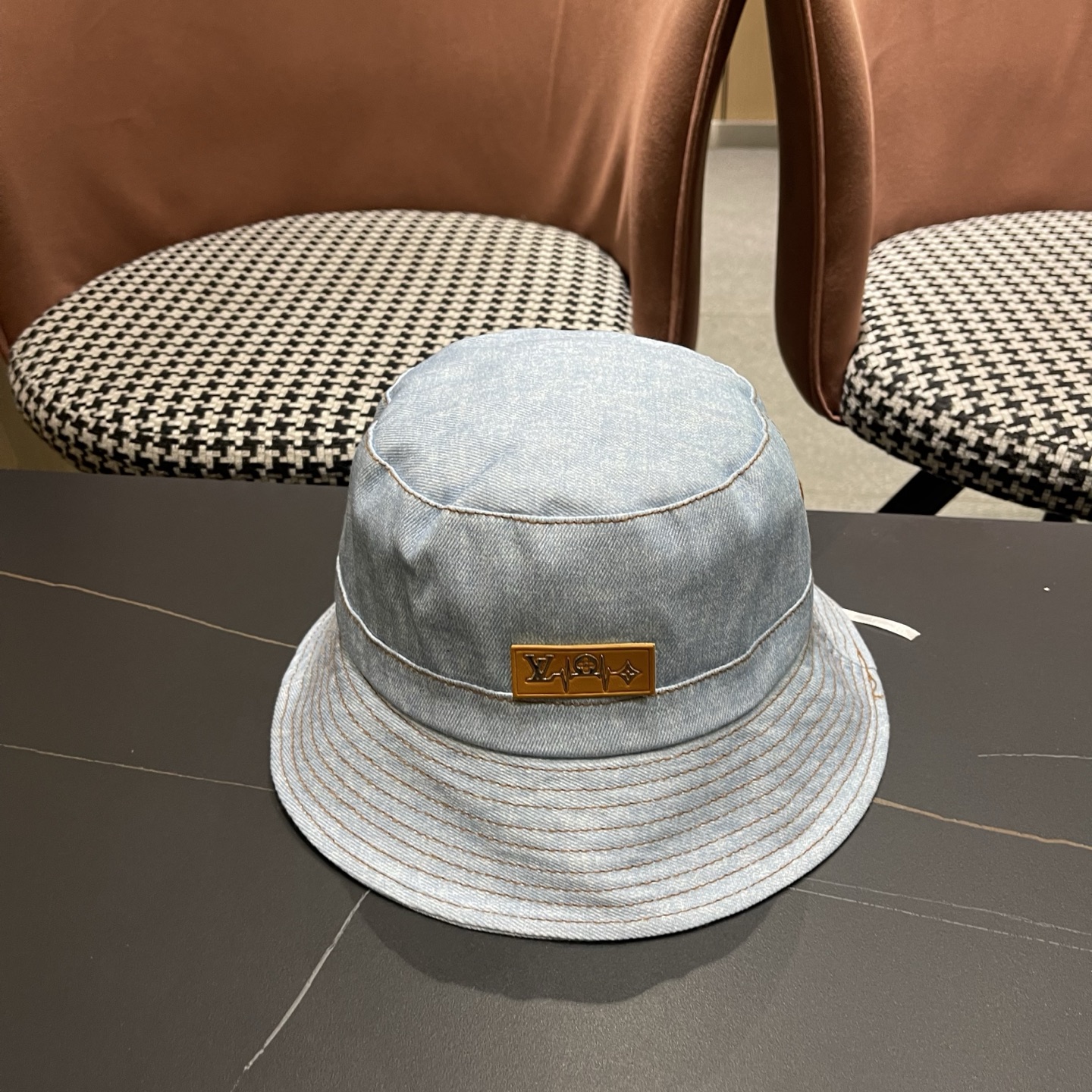 LV路易威登牛仔渔夫帽，头围57cm