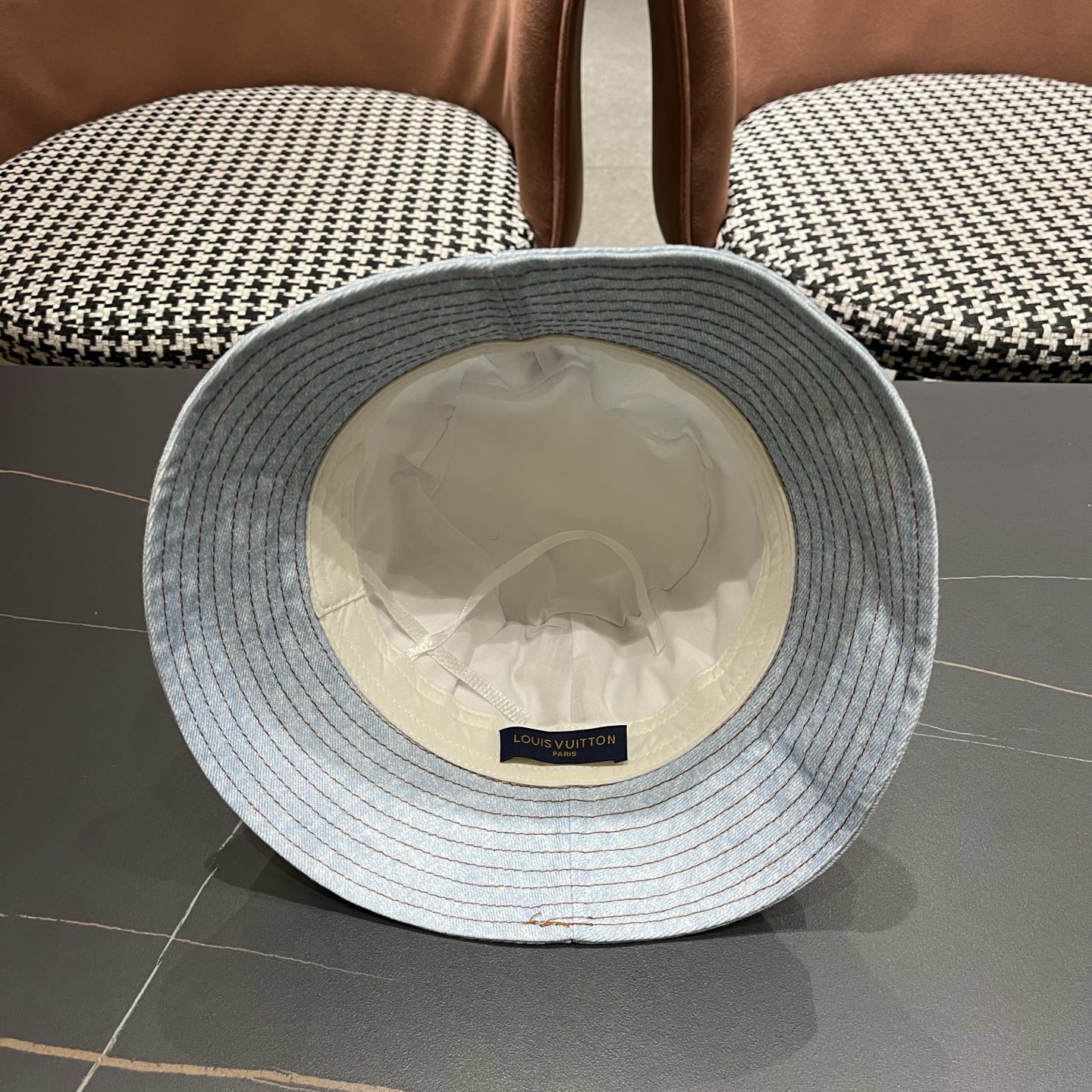 LV路易威登牛仔渔夫帽，头围57cm