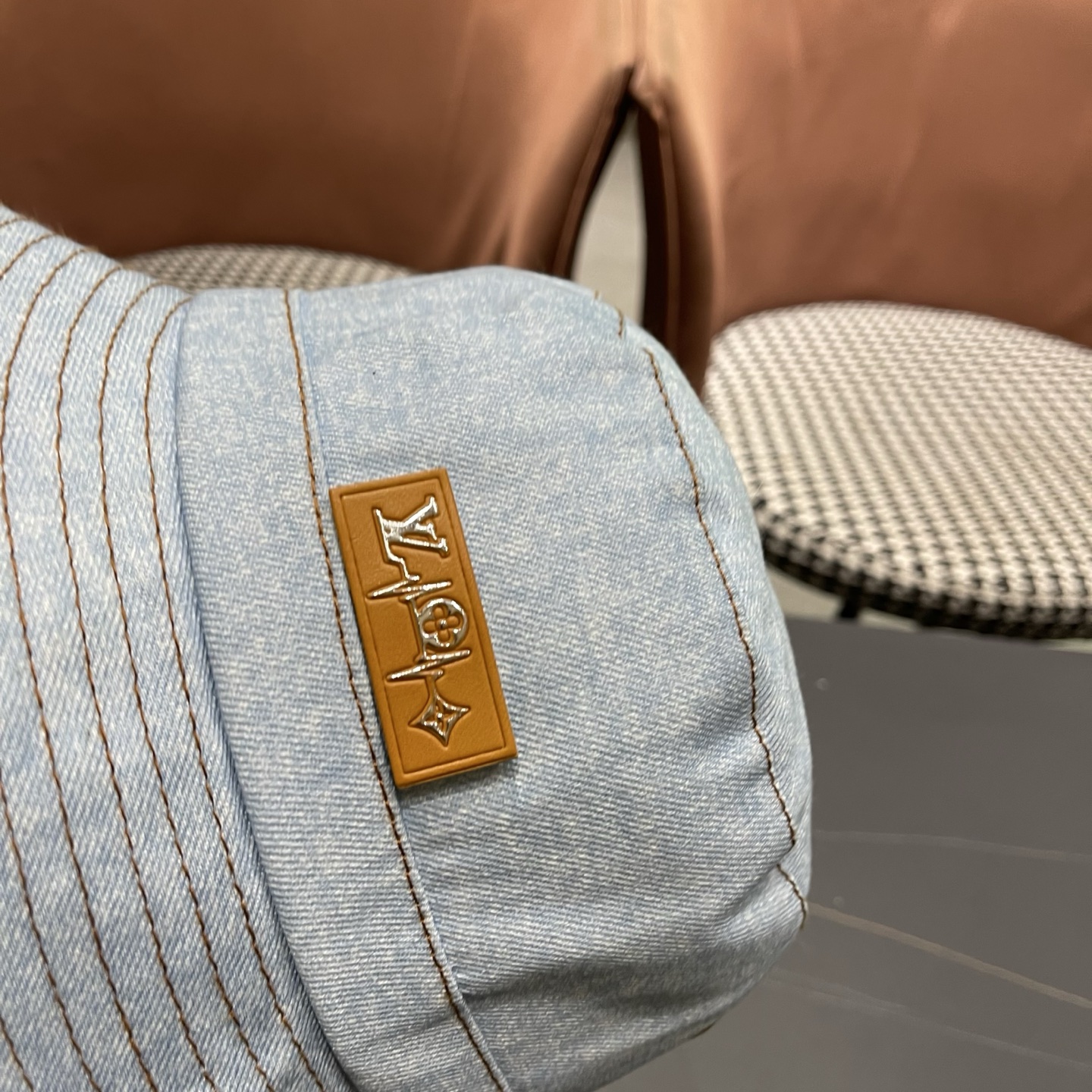 LV路易威登牛仔渔夫帽，头围57cm