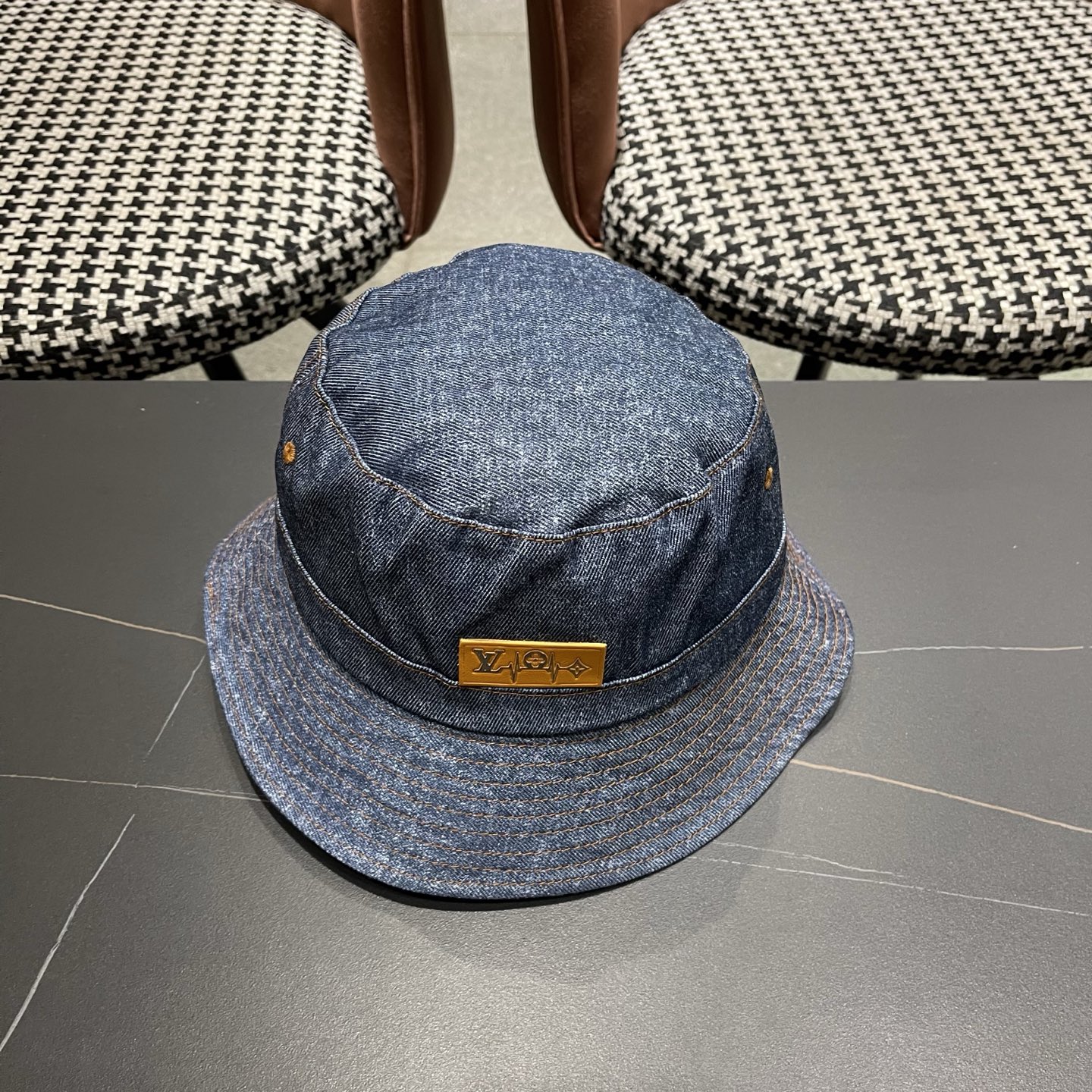 LV路易威登牛仔渔夫帽，头围57cm