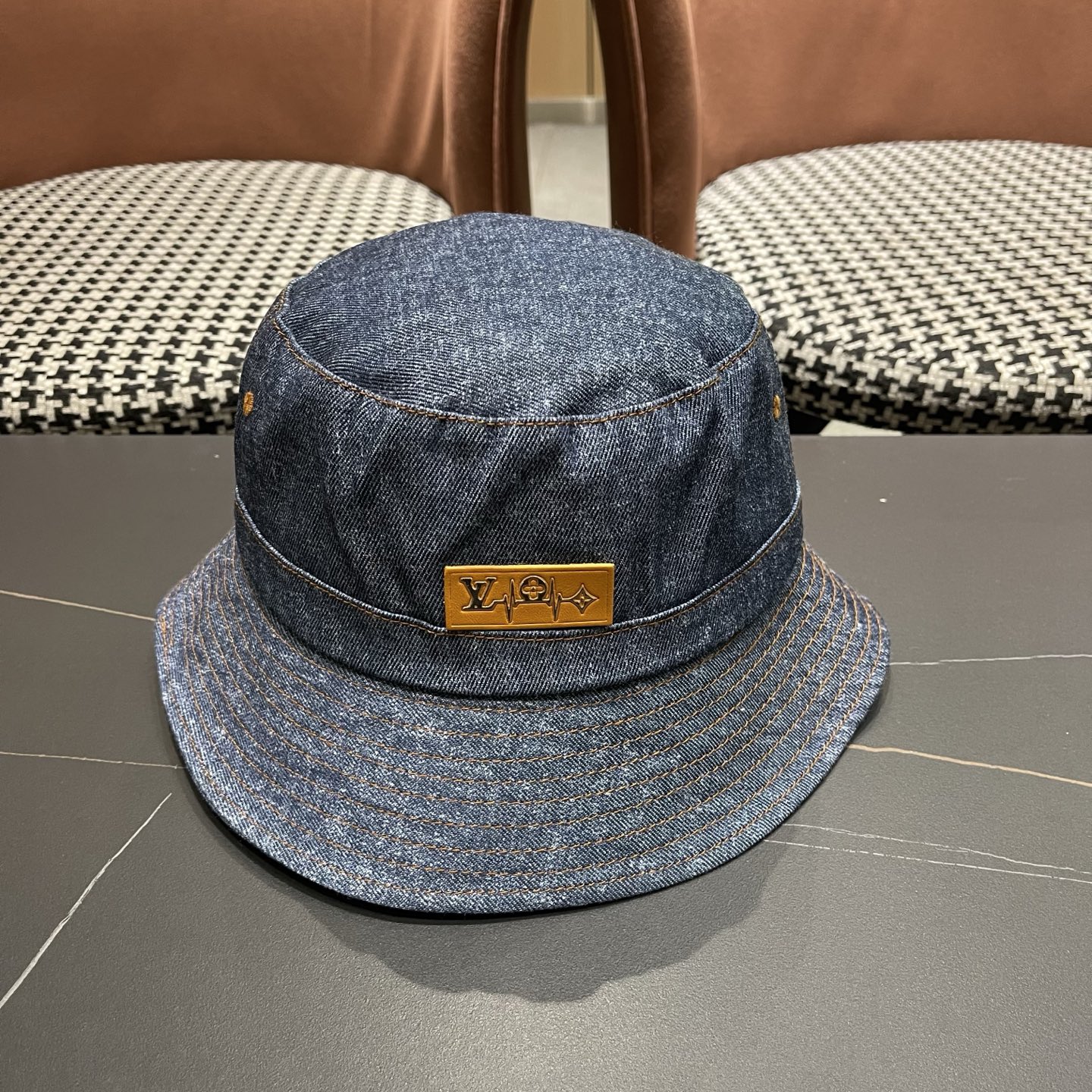 LV路易威登牛仔渔夫帽，头围57cm