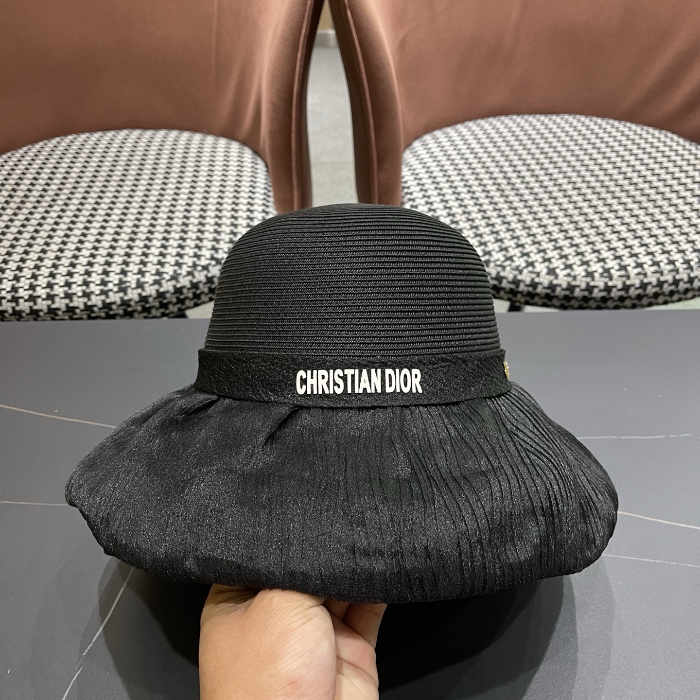 迪奥Dior 2026新款遮阳帽子女春秋出游度假防紫外线渔夫帽可折叠大檐防晒帽