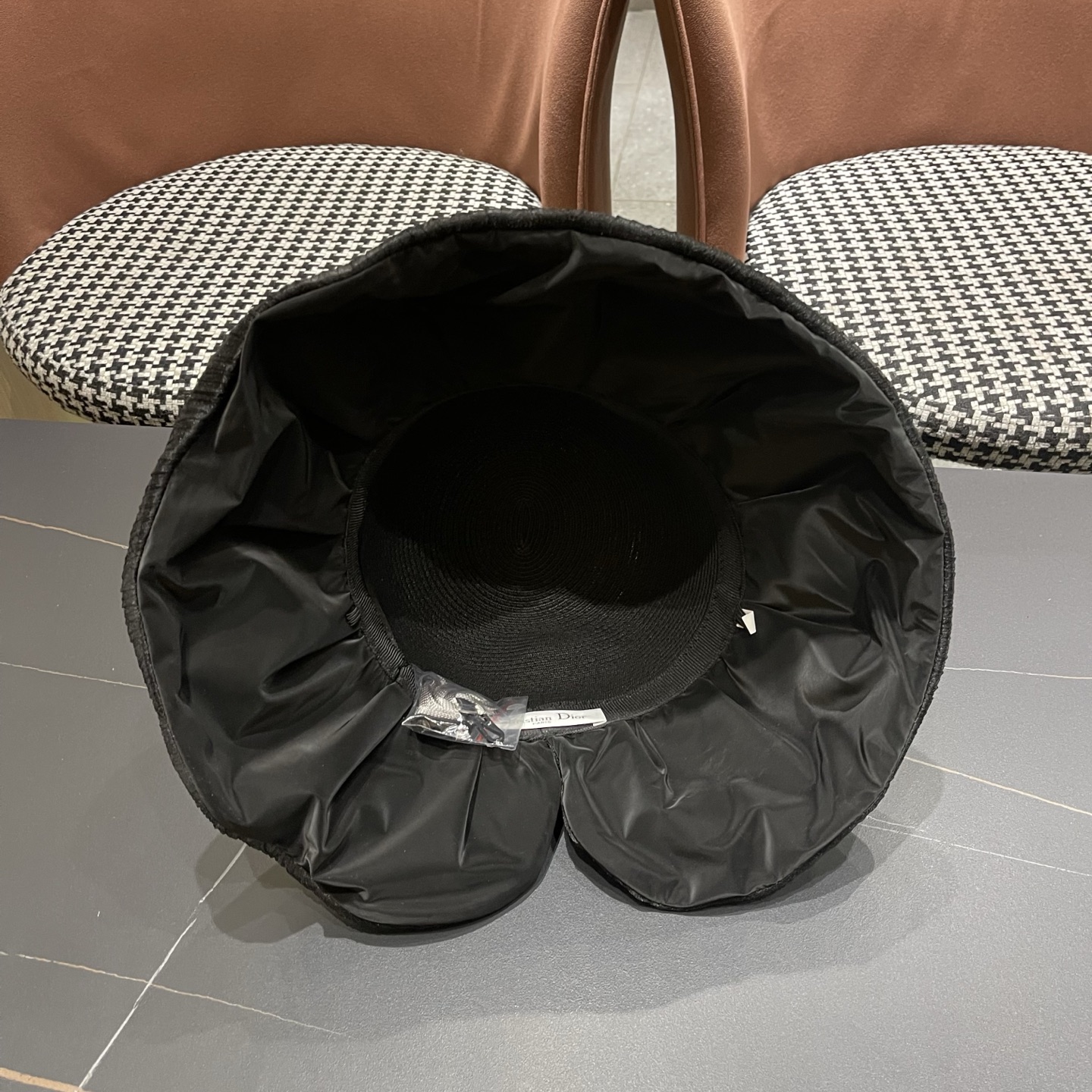 迪奥Dior 2026新款遮阳帽子女春秋出游度假防紫外线渔夫帽可折叠大檐防晒帽