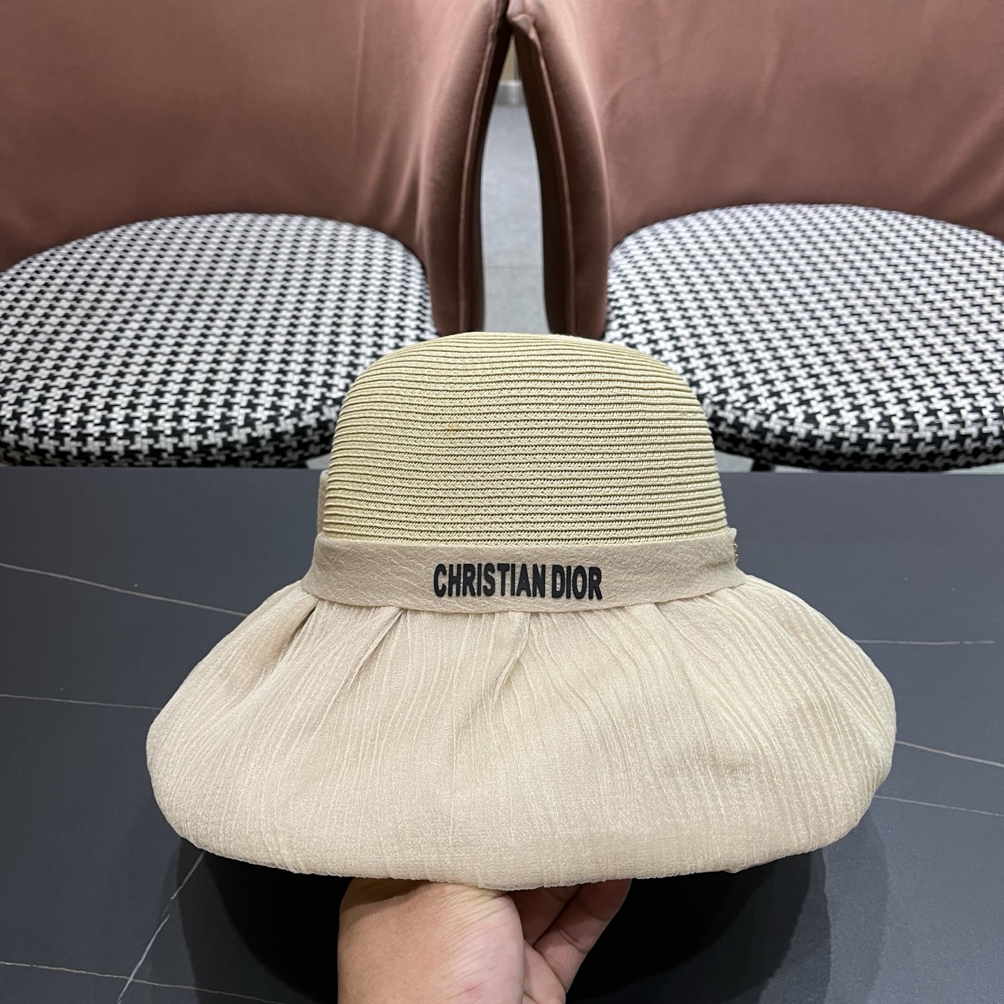 迪奥Dior 2026新款遮阳帽子女春秋出游度假防紫外线渔夫帽可折叠大檐防晒帽