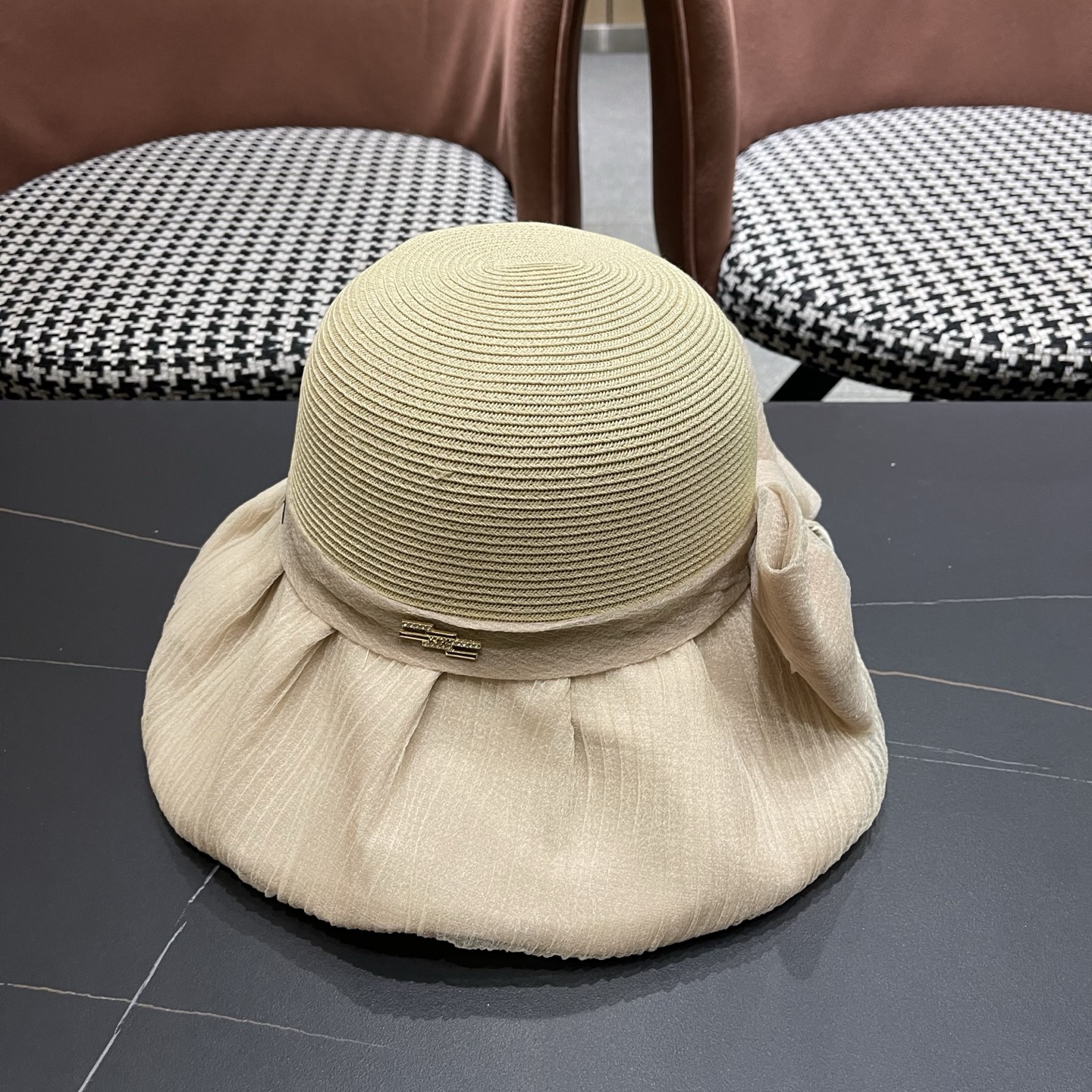 迪奥Dior 2026新款遮阳帽子女春秋出游度假防紫外线渔夫帽可折叠大檐防晒帽