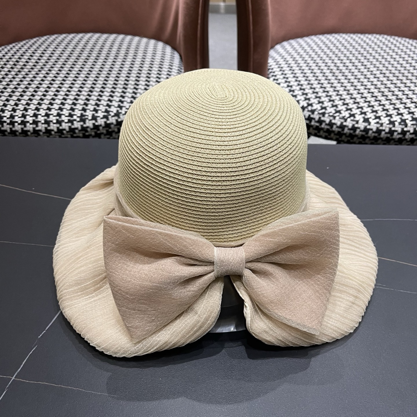 迪奥Dior 2026新款遮阳帽子女春秋出游度假防紫外线渔夫帽可折叠大檐防晒帽