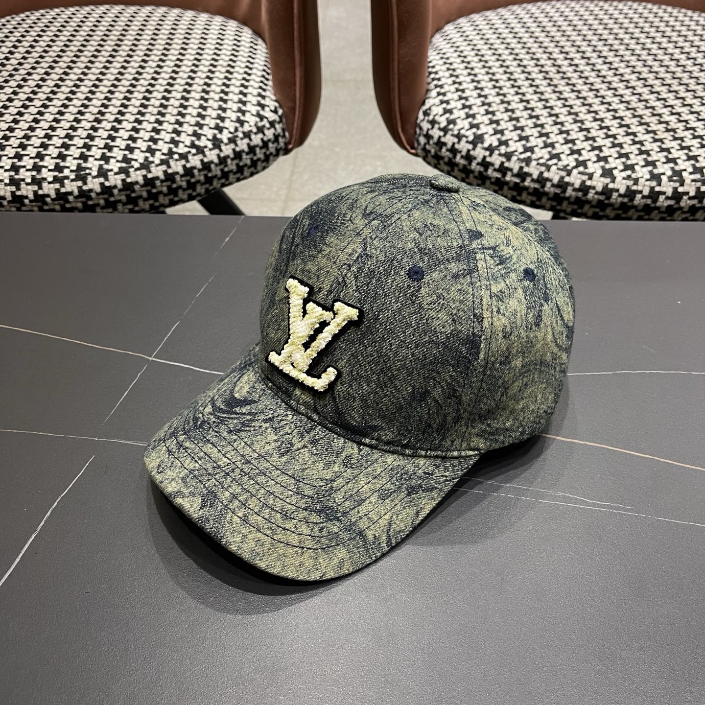 LV(路易威登)新款水洗棒球帽， 轻盈透气！质量超赞，基础头围56，贴片可调节。