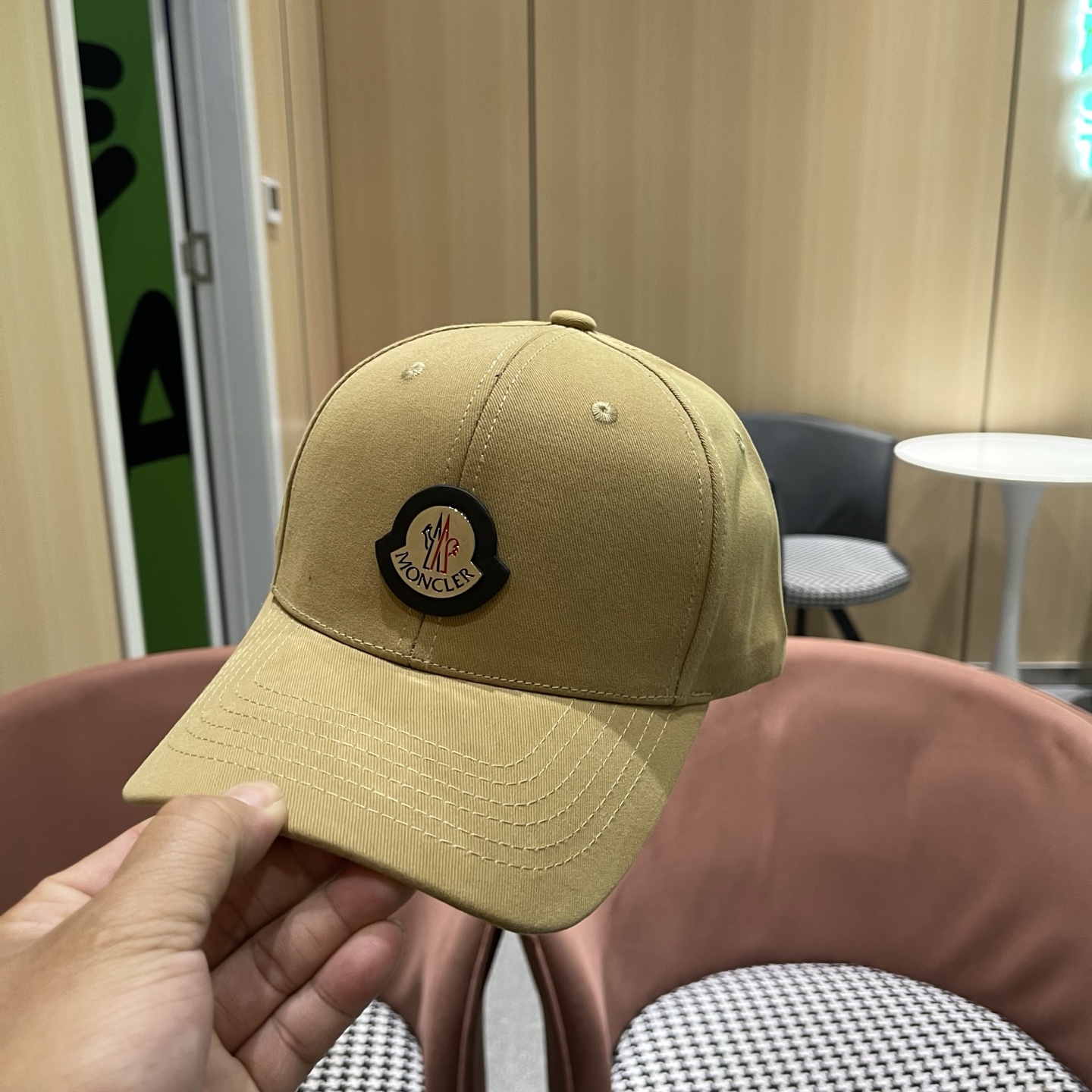 蒙口Moncler🆕春款新款个性棒球帽，高品质透气性巨佳，四季佩戴款高颜值时尚单品！男女同款