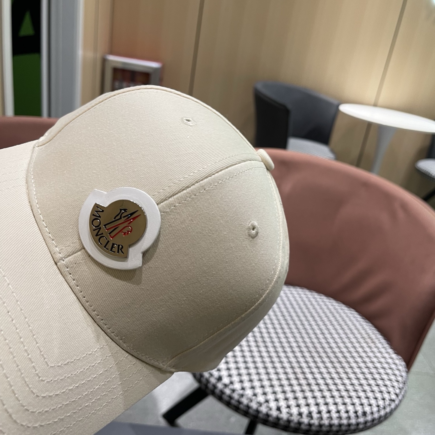 蒙口Moncler🆕春款新款个性棒球帽，高品质透气性巨佳，四季佩戴款高颜值时尚单品！男女同款