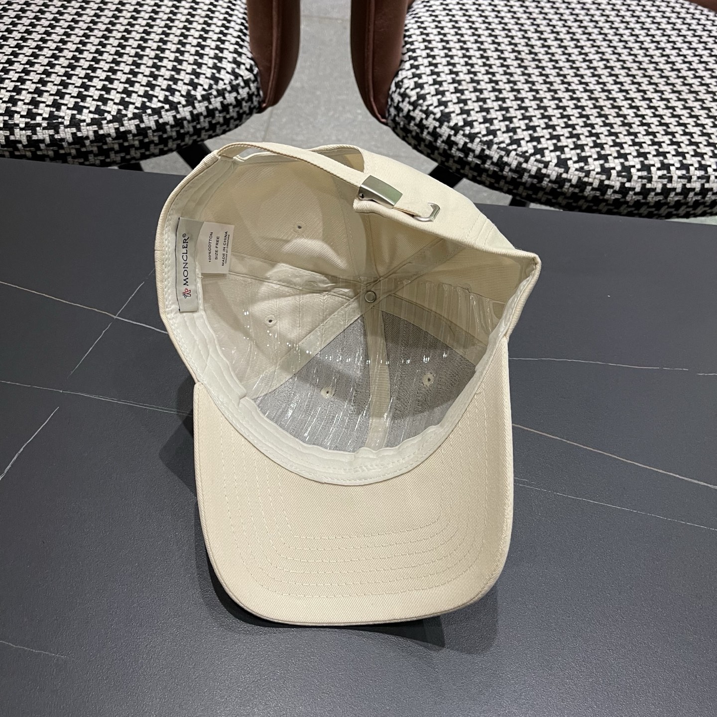 蒙口Moncler🆕春款新款个性棒球帽，高品质透气性巨佳，四季佩戴款高颜值时尚单品！男女同款