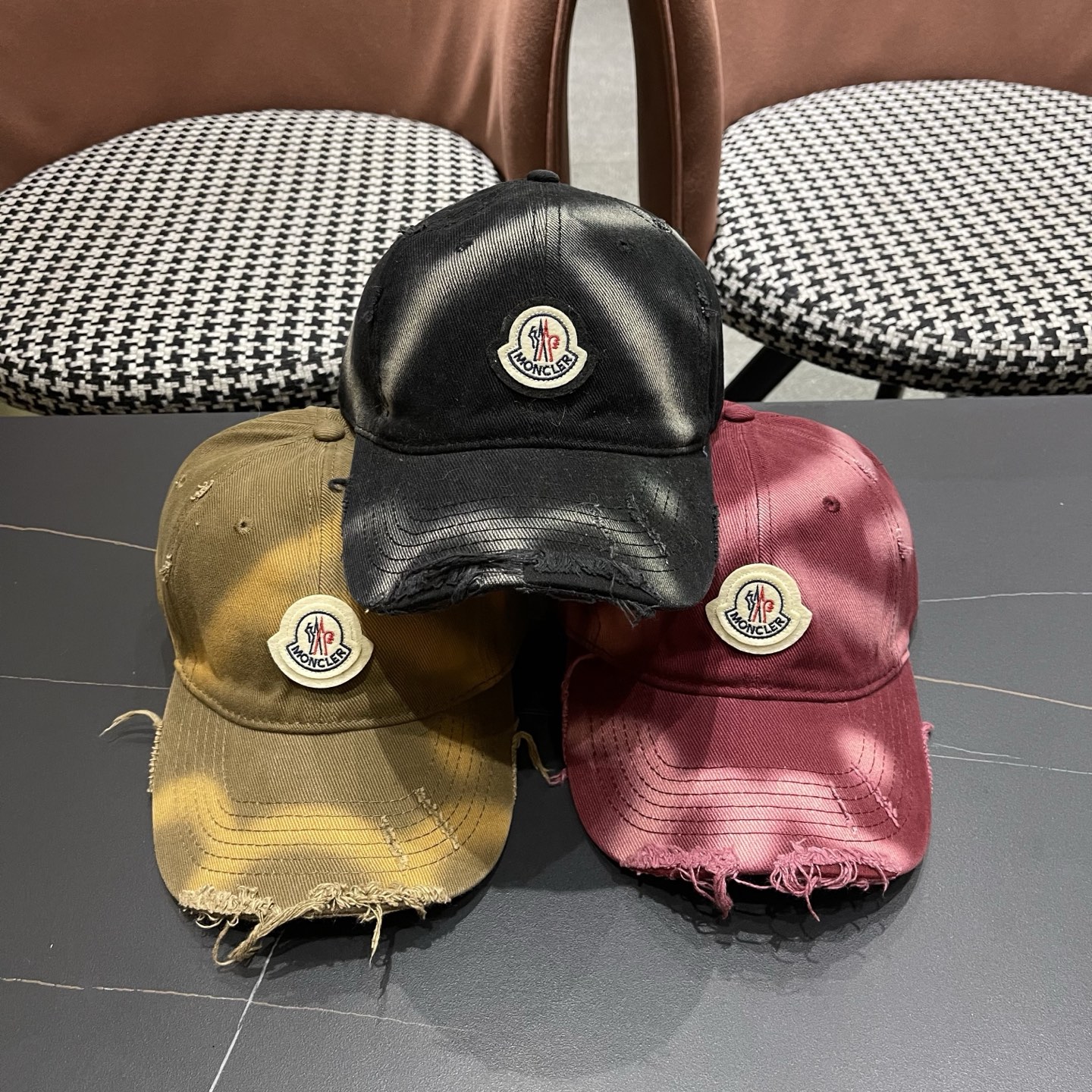 蒙口MONCLER新款棒球帽，网红.时尚博主的最爱！高品质舒适透气，