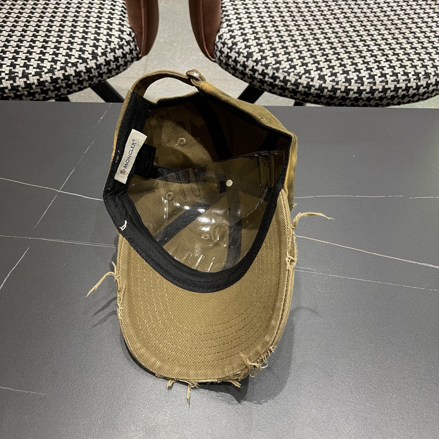 蒙口MONCLER新款棒球帽，网红.时尚博主的最爱！高品质舒适透气，