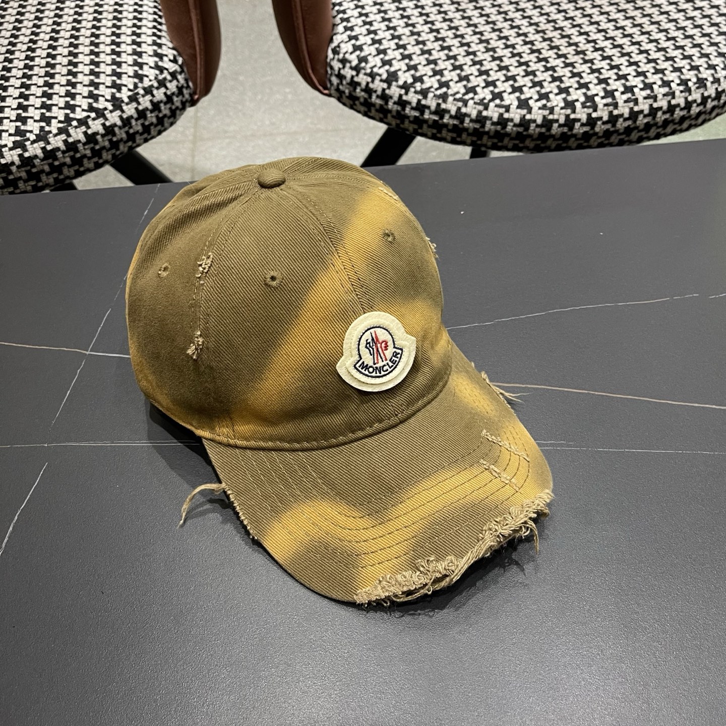 蒙口MONCLER新款棒球帽，网红.时尚博主的最爱！高品质舒适透气，