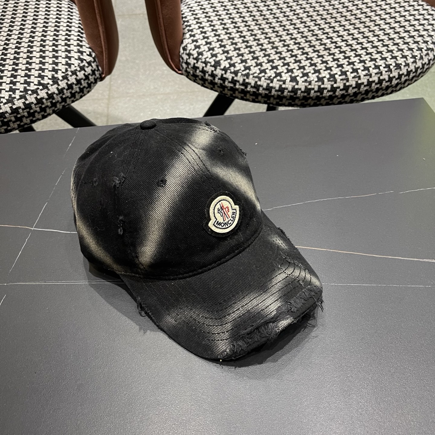 蒙口MONCLER新款棒球帽，网红.时尚博主的最爱！高品质舒适透气，