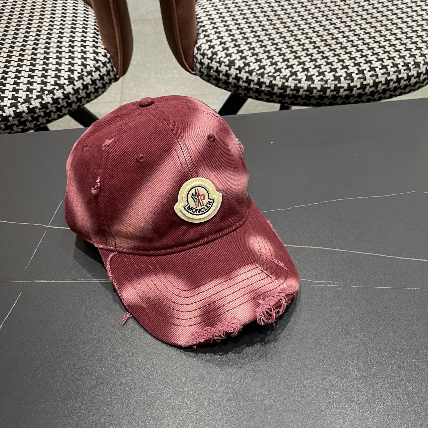 蒙口MONCLER新款棒球帽，网红.时尚博主的最爱！高品质舒适透气，