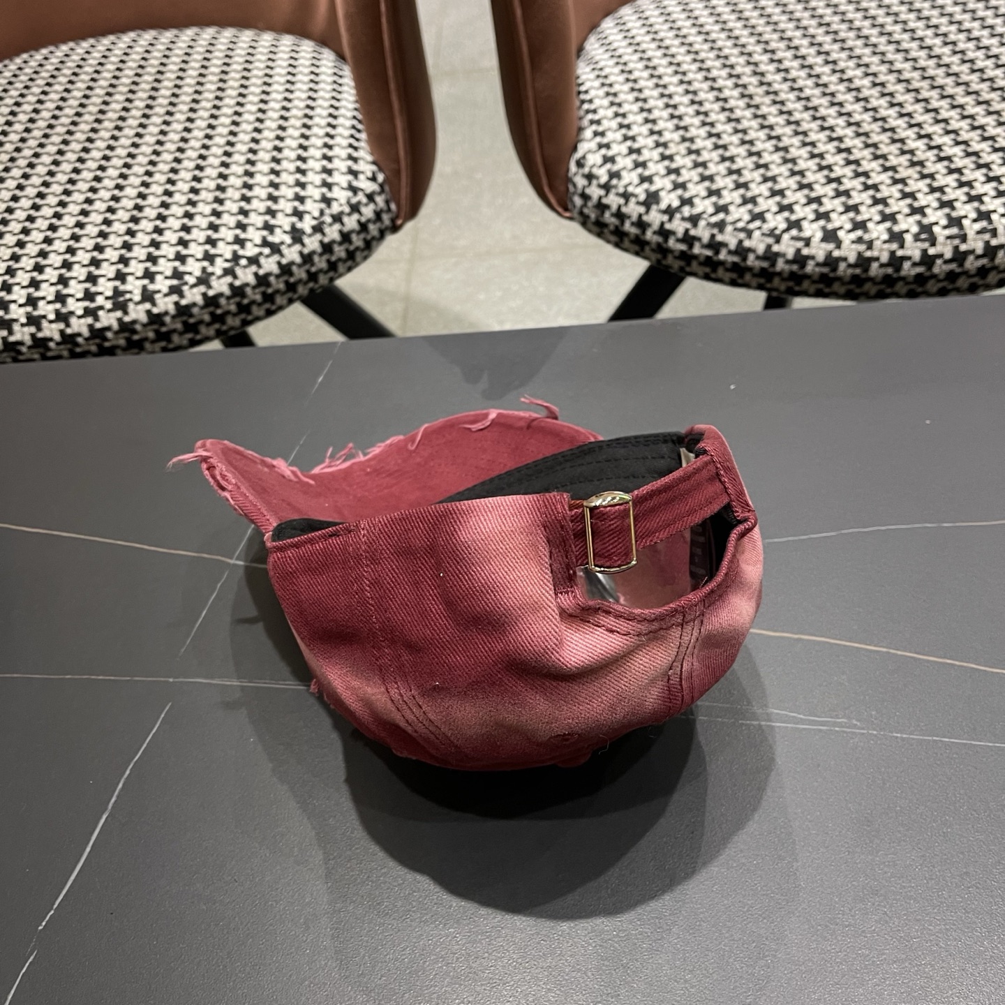 蒙口MONCLER新款棒球帽，网红.时尚博主的最爱！高品质舒适透气，