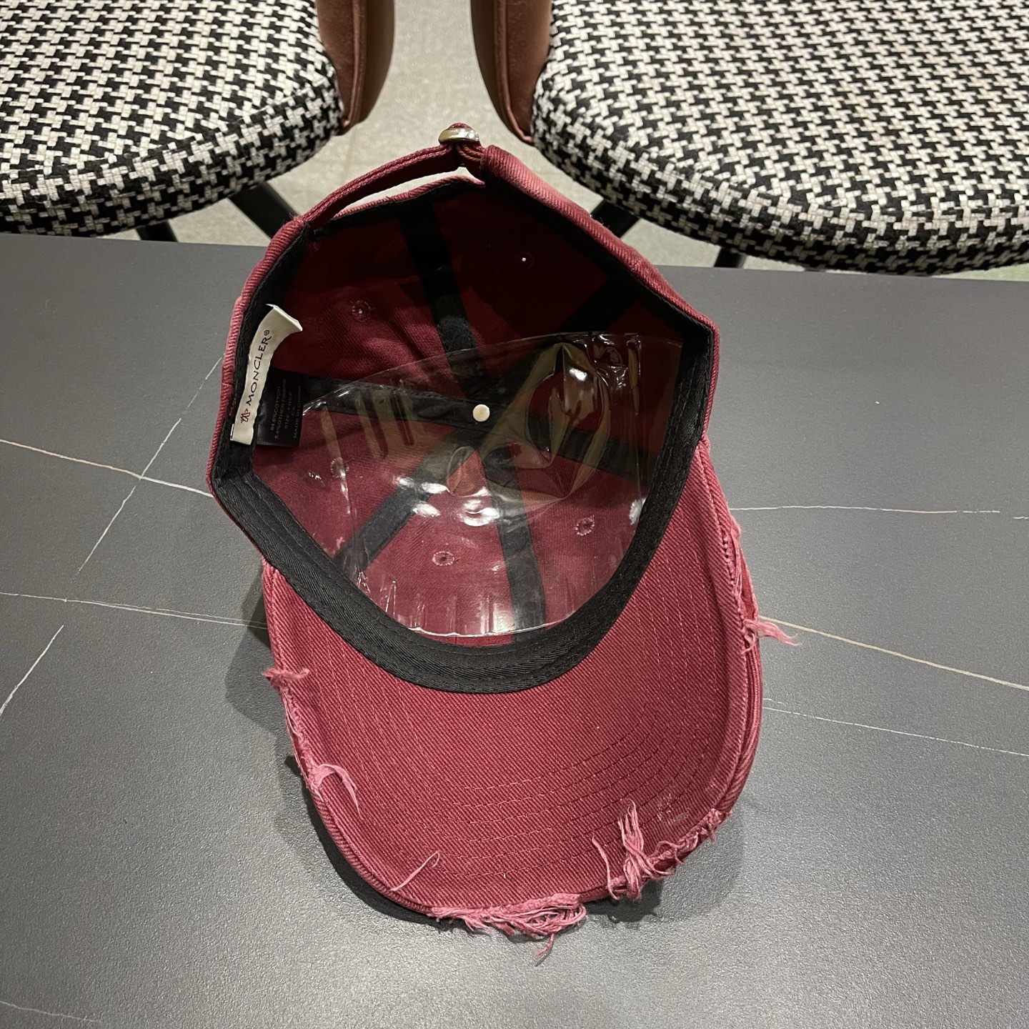 蒙口MONCLER新款棒球帽，网红.时尚博主的最爱！高品质舒适透气，