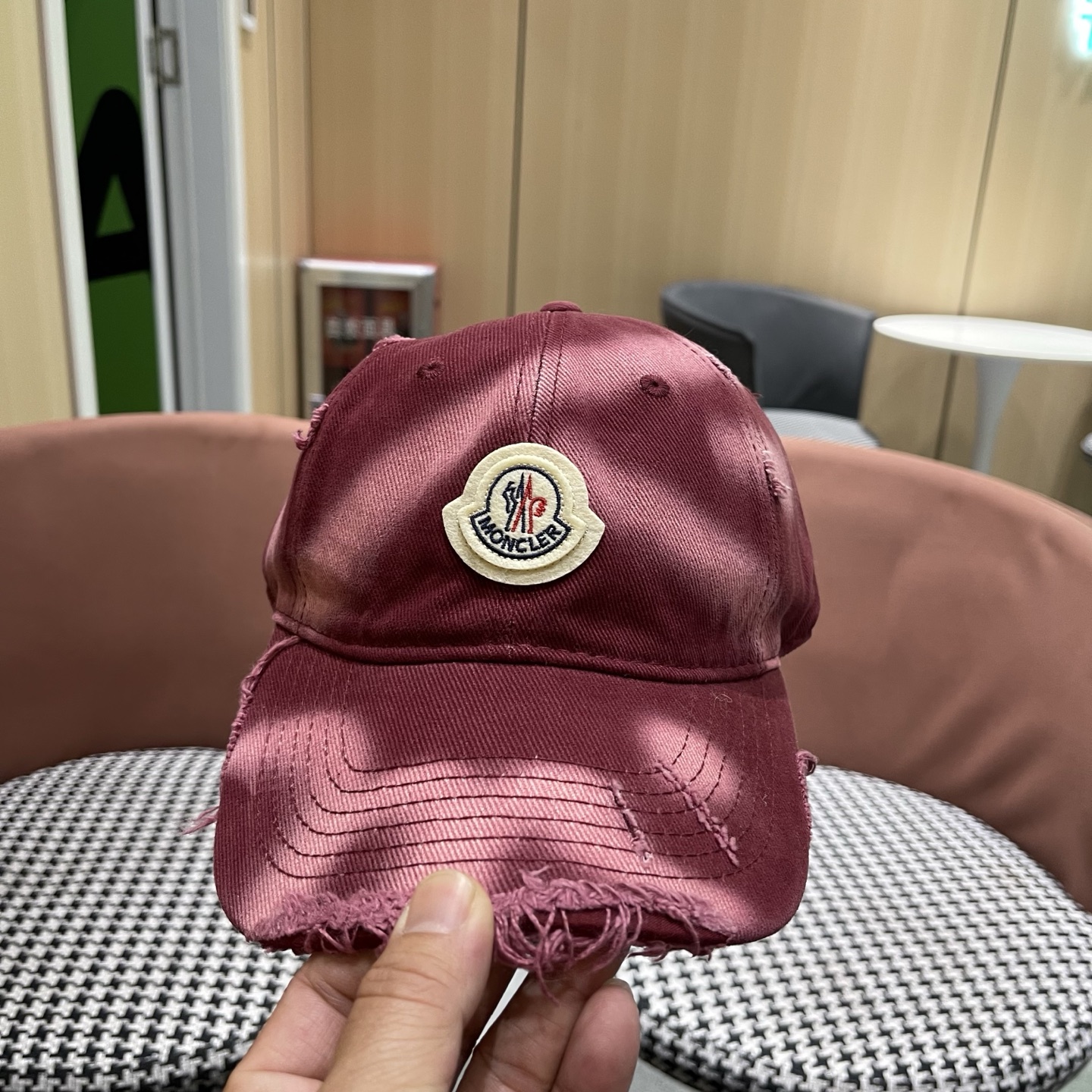 蒙口MONCLER新款棒球帽，网红.时尚博主的最爱！高品质舒适透气，