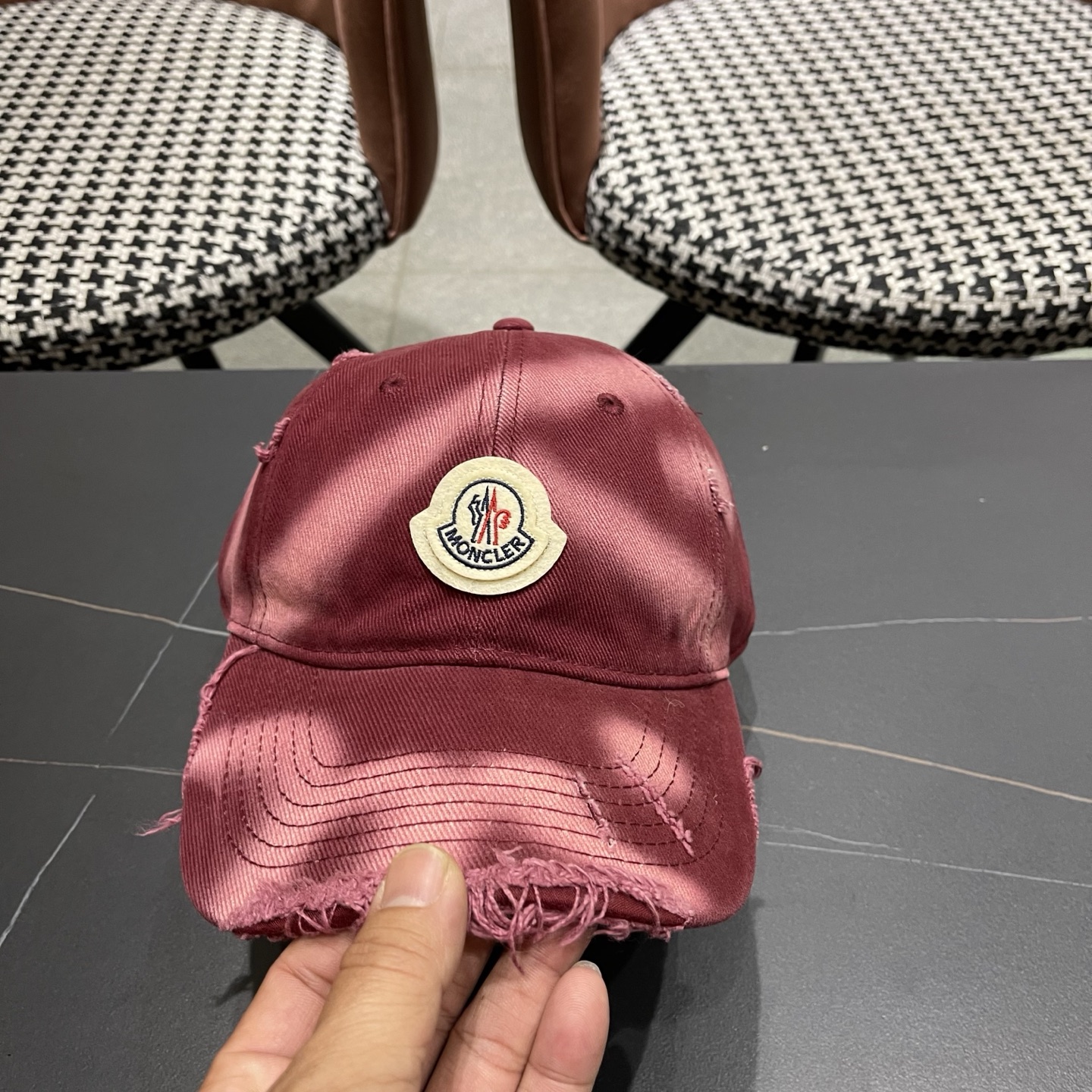 蒙口MONCLER新款棒球帽，网红.时尚博主的最爱！高品质舒适透气，