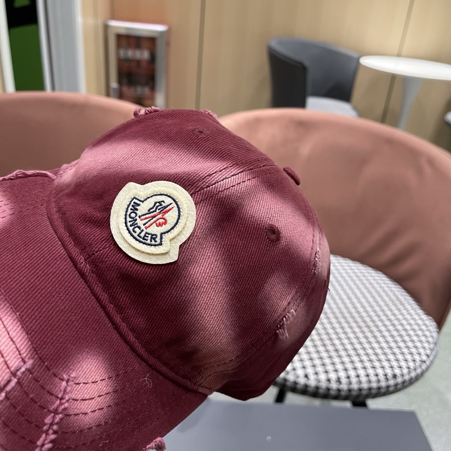 蒙口MONCLER新款棒球帽，网红.时尚博主的最爱！高品质舒适透气，