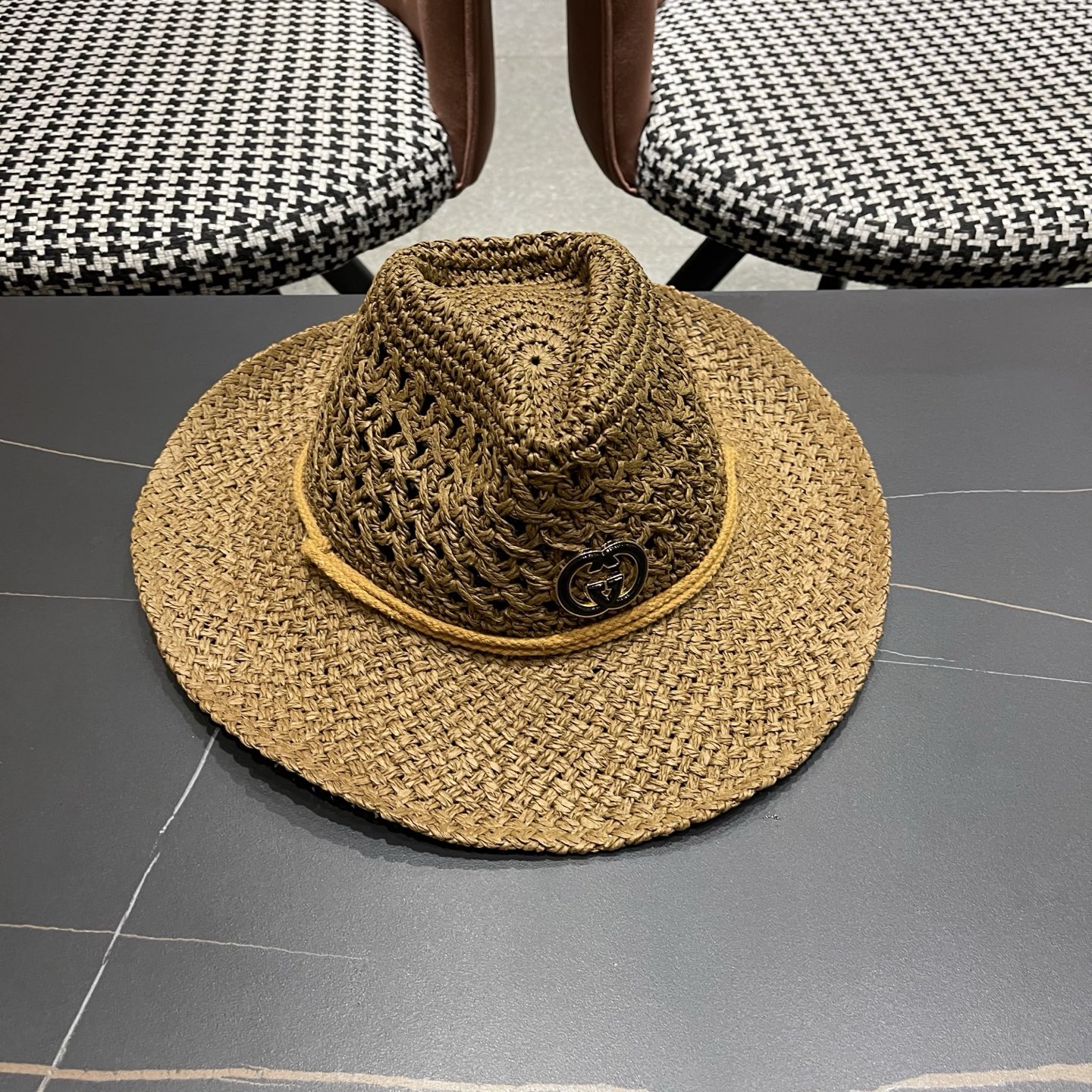 古奇Gucci 加大檐草帽女夏季出游防晒遮阳帽日系复古度假凉帽海边沙滩帽子潮