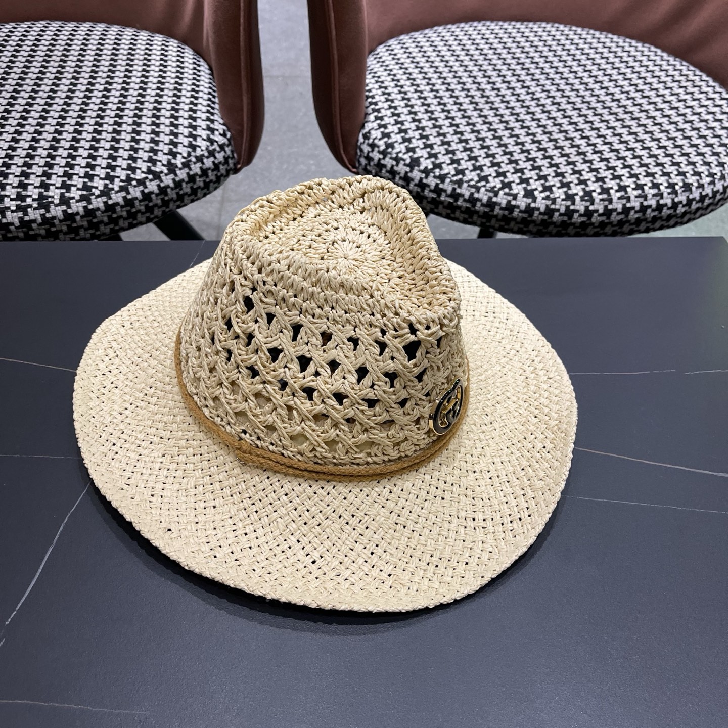 古奇Gucci 加大檐草帽女夏季出游防晒遮阳帽日系复古度假凉帽海边沙滩帽子潮