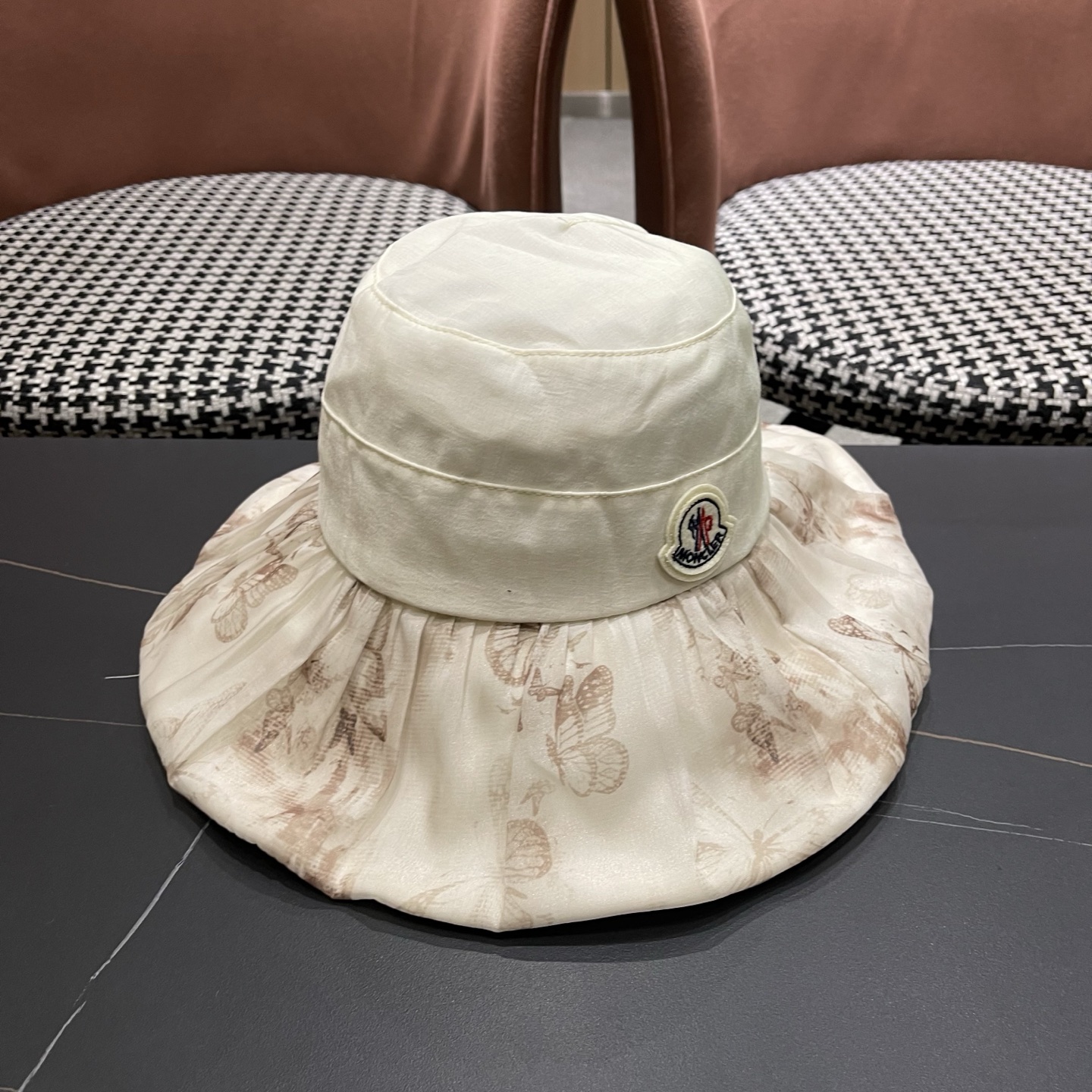 MONCLER（蒙口）印花遮阳帽女春夏季可折叠防晒太阳帽旅游渔夫帽夏