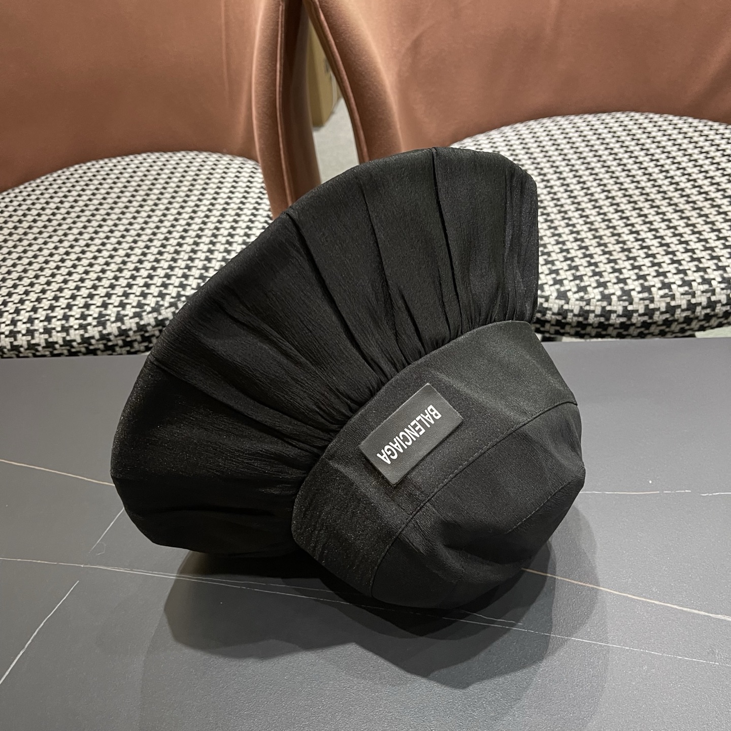 balenciaga 巴黎世家 新款遮阳帽子女士大帽檐渔夫帽户外防紫外线防晒帽