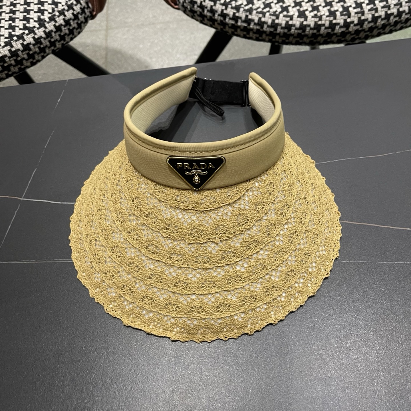 PRADA普拉达 夏季蕾丝遮阳帽子女款2026新款海边沙滩大檐发箍百搭防晒帽空顶帽