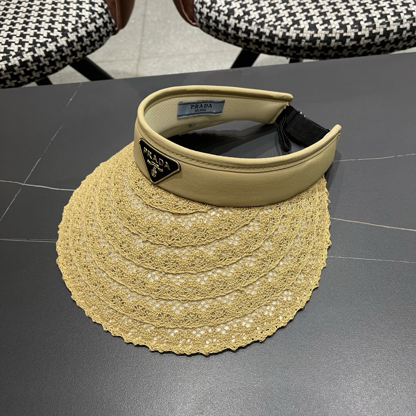 PRADA普拉达 夏季蕾丝遮阳帽子女款2026新款海边沙滩大檐发箍百搭防晒帽空顶帽