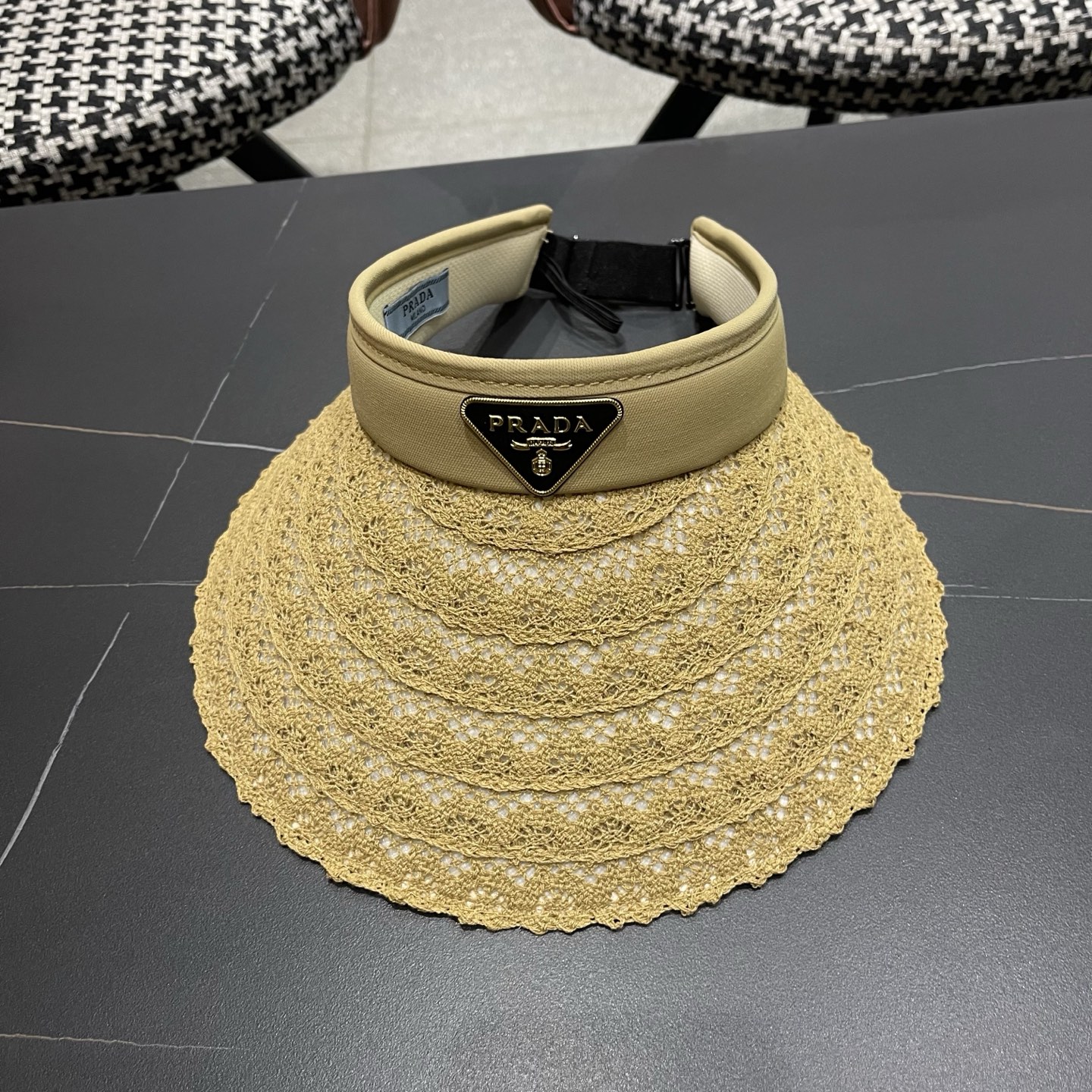 PRADA普拉达 夏季蕾丝遮阳帽子女款2026新款海边沙滩大檐发箍百搭防晒帽空顶帽