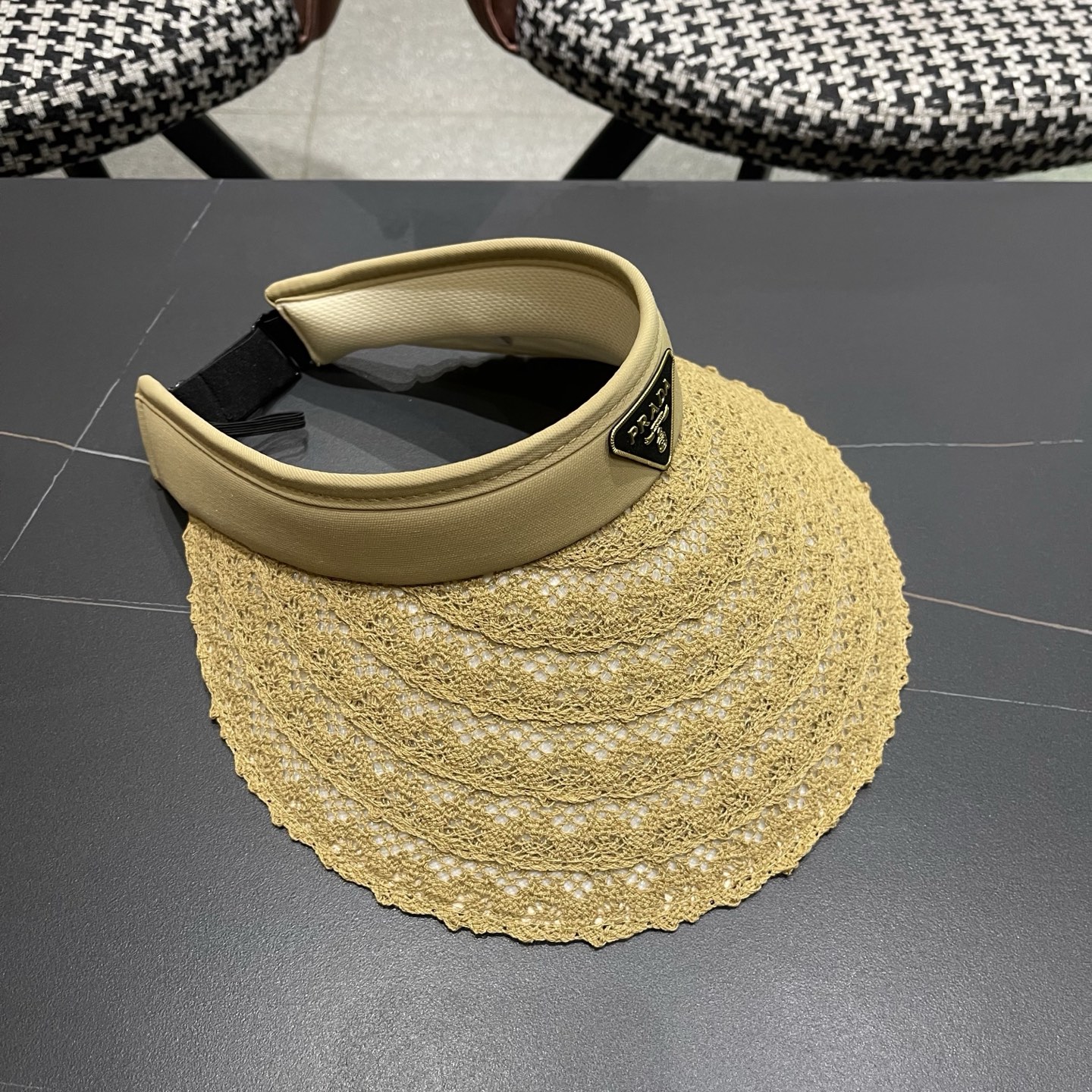 PRADA普拉达 夏季蕾丝遮阳帽子女款2026新款海边沙滩大檐发箍百搭防晒帽空顶帽