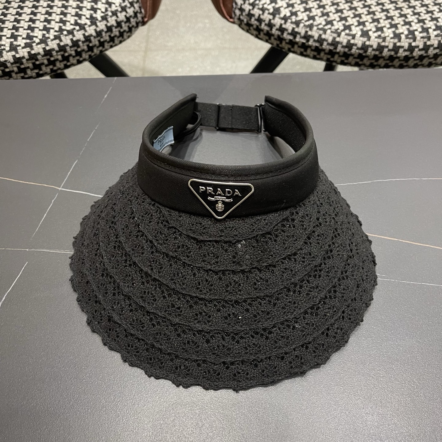 PRADA普拉达 夏季蕾丝遮阳帽子女款2026新款海边沙滩大檐发箍百搭防晒帽空顶帽